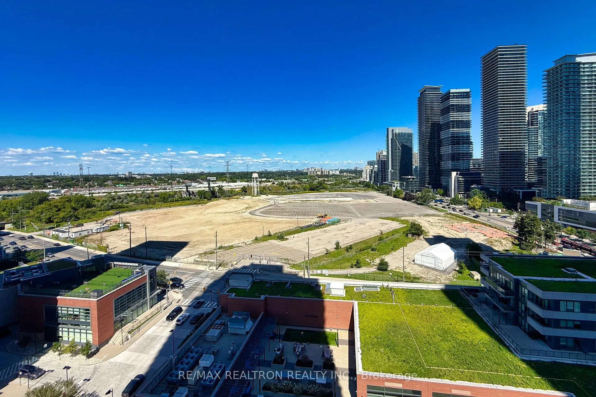 2220 Lakeshore Boulevard W, #1607