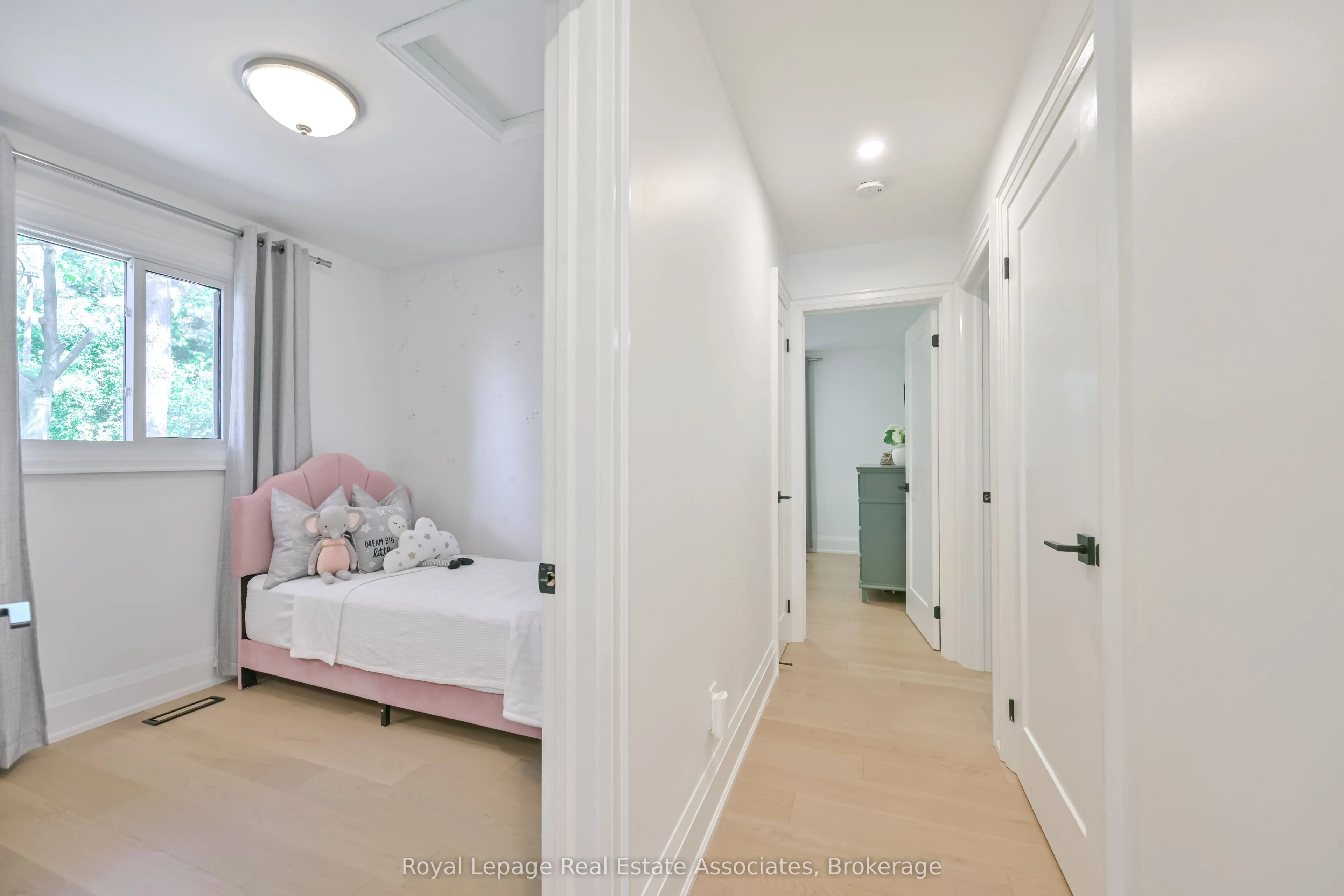 3116 Harris Crescent