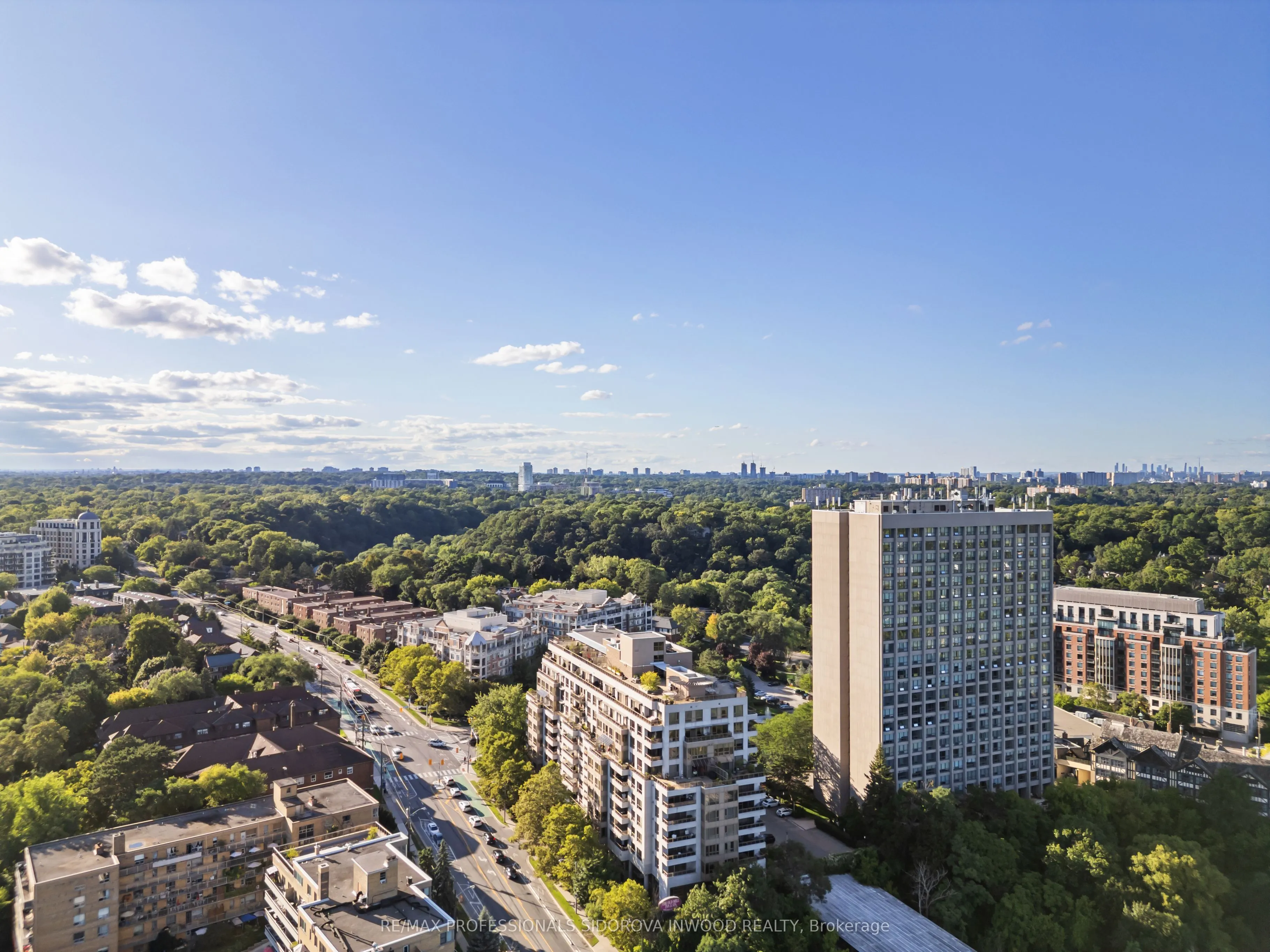 2662 Bloor Street W, #507