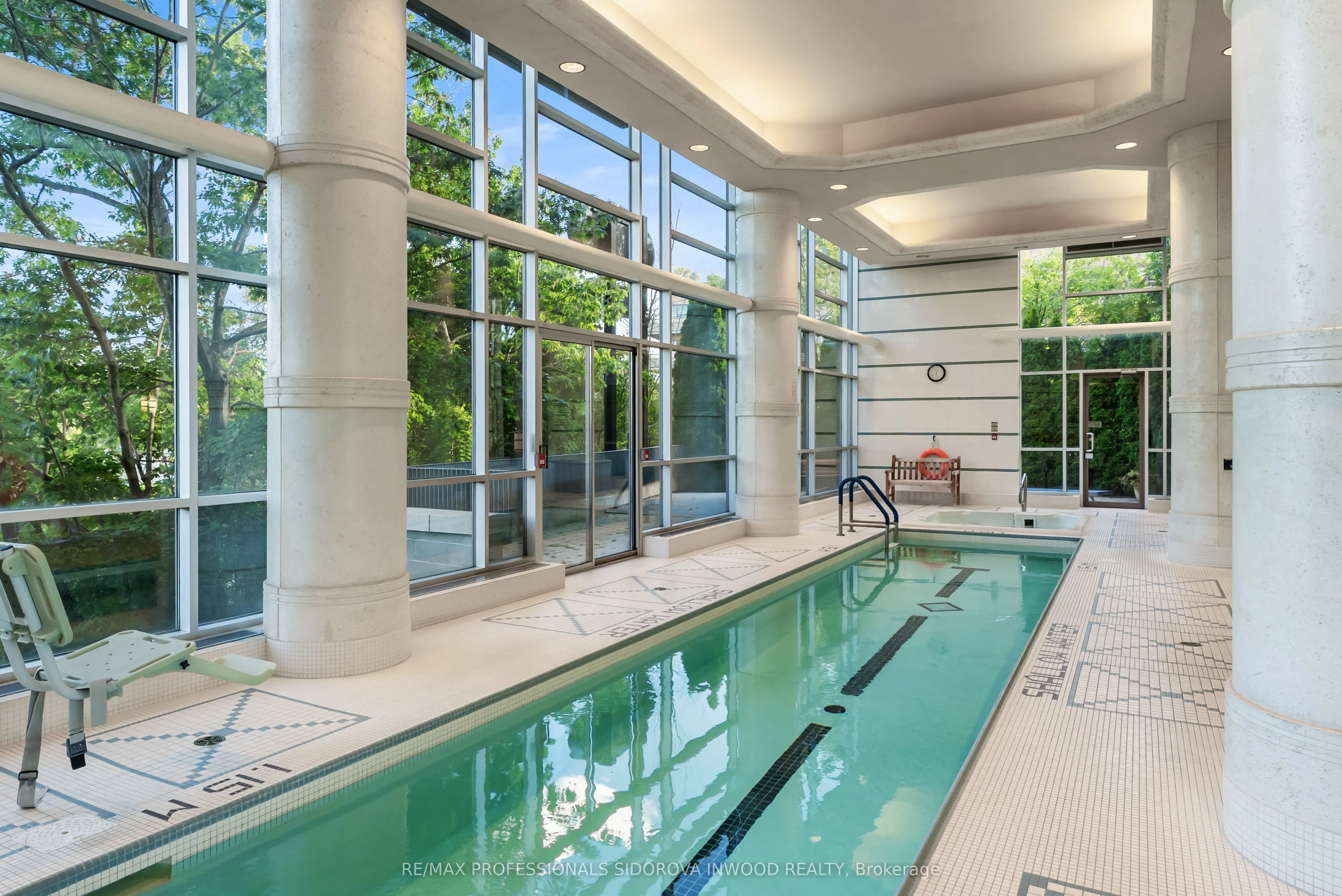 2662 Bloor Street W, #507