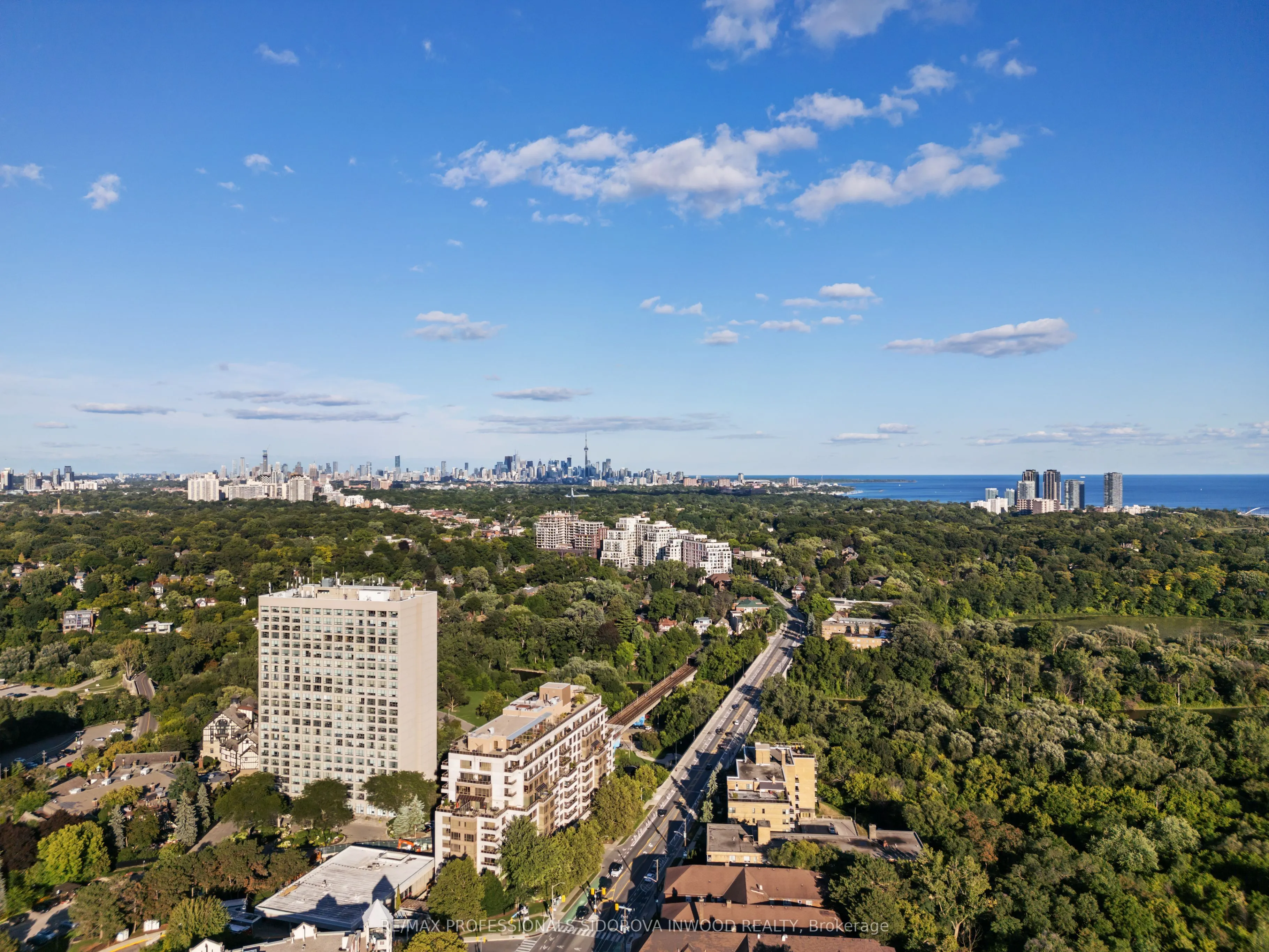 2662 Bloor Street W, #507