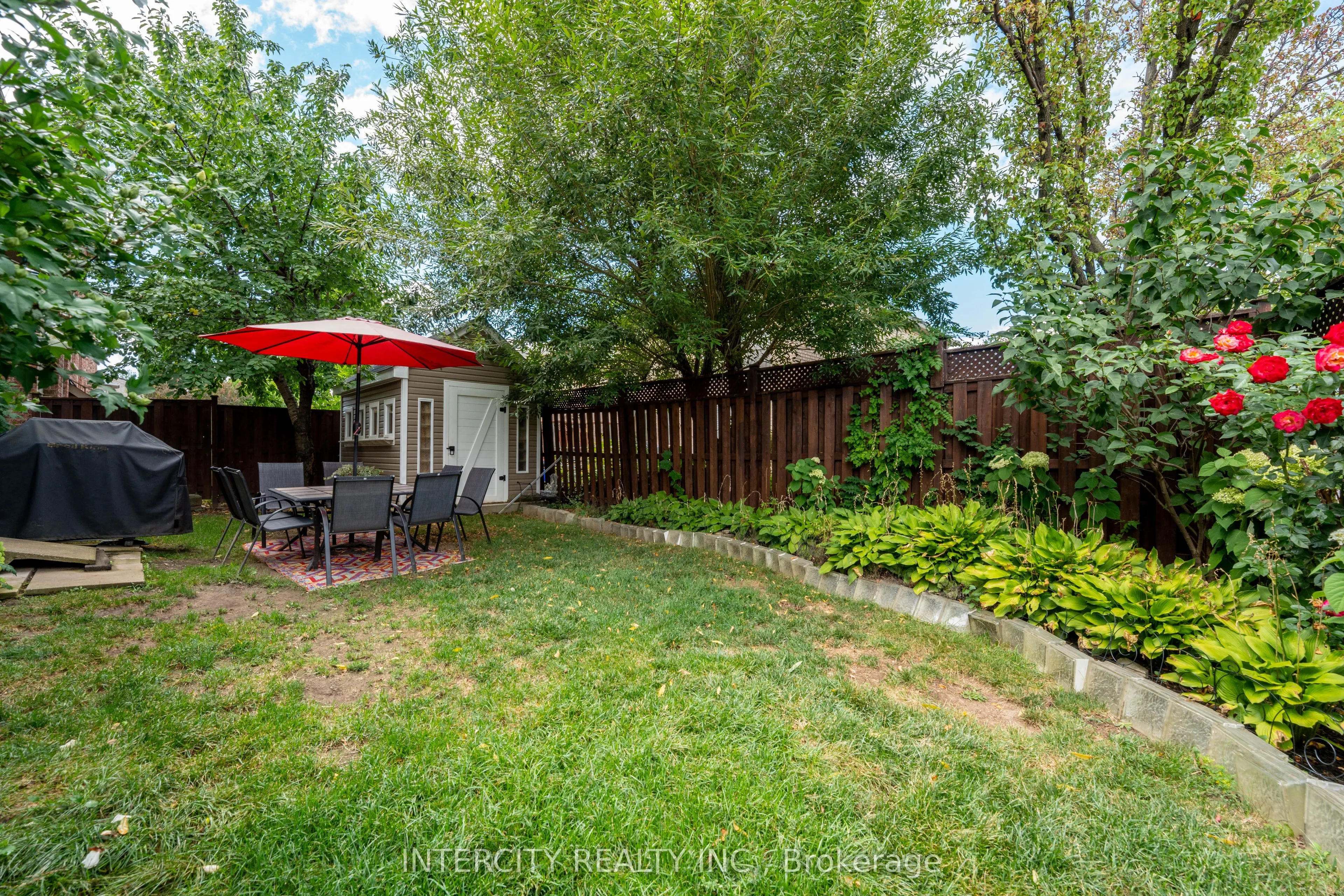 5409 Duchess Court