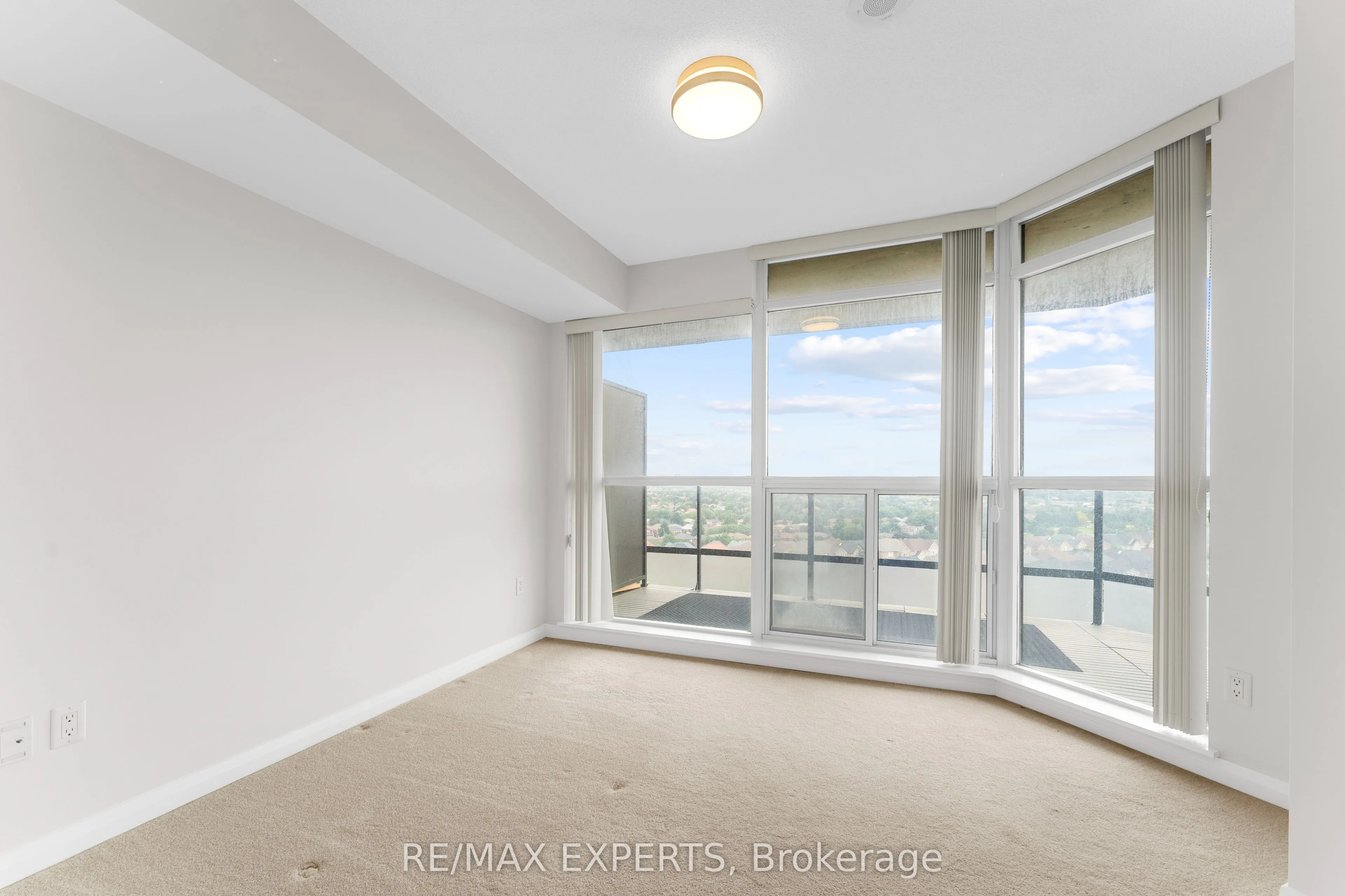 220 Forum Drive, #1101