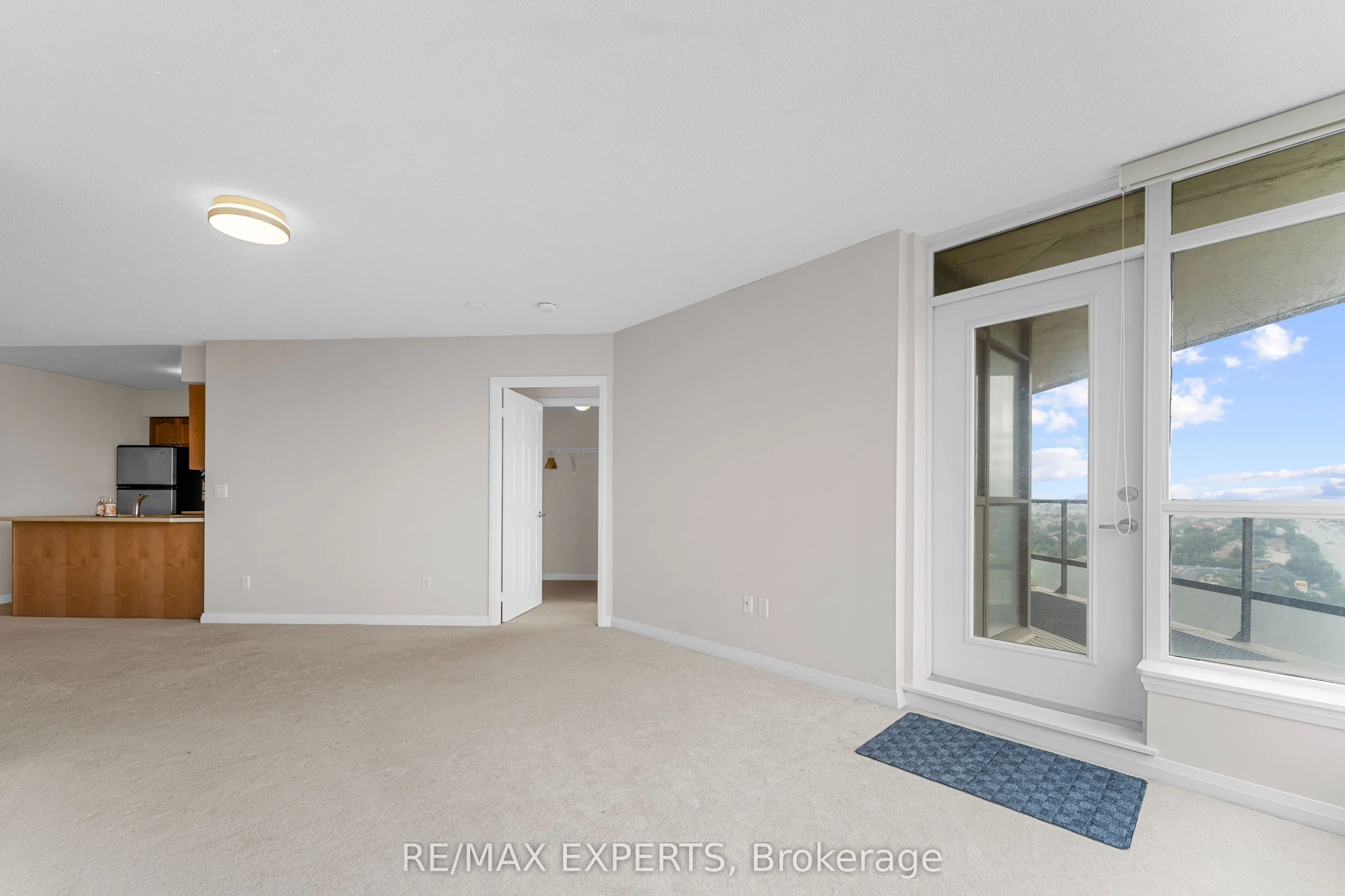 220 Forum Drive, #1101