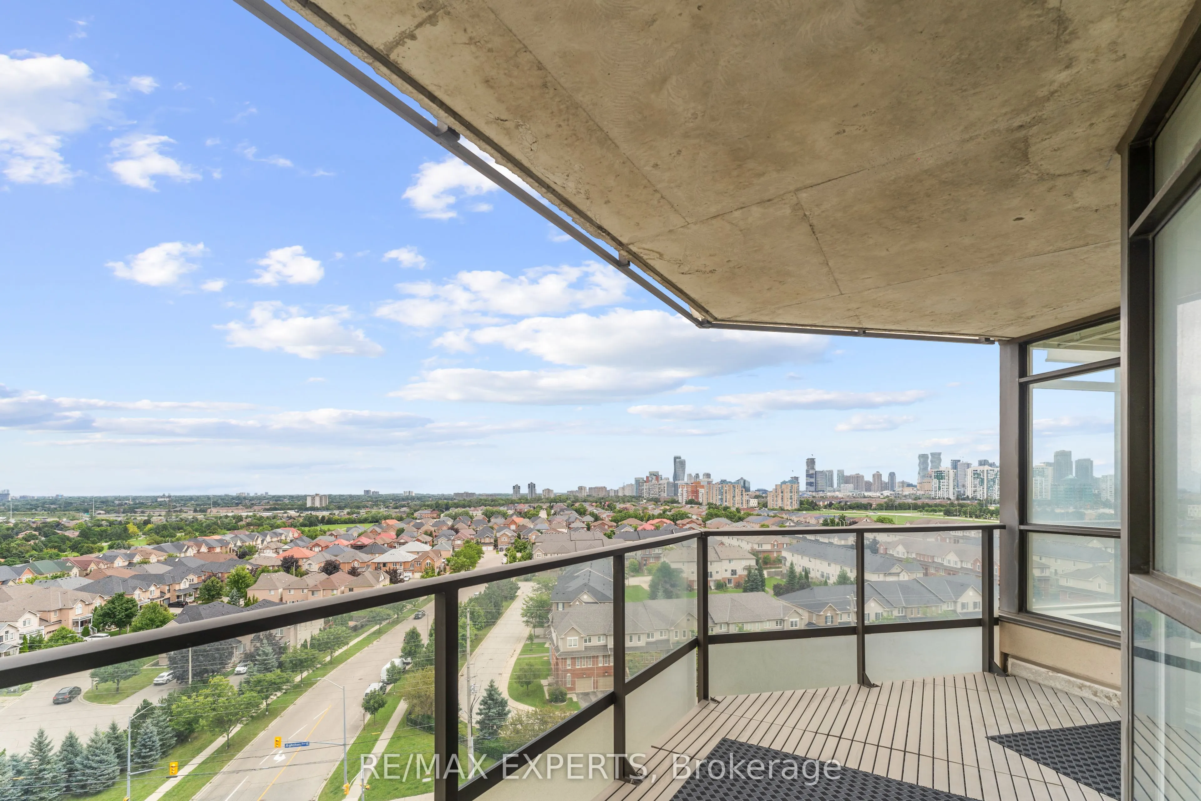 220 Forum Drive, #1101