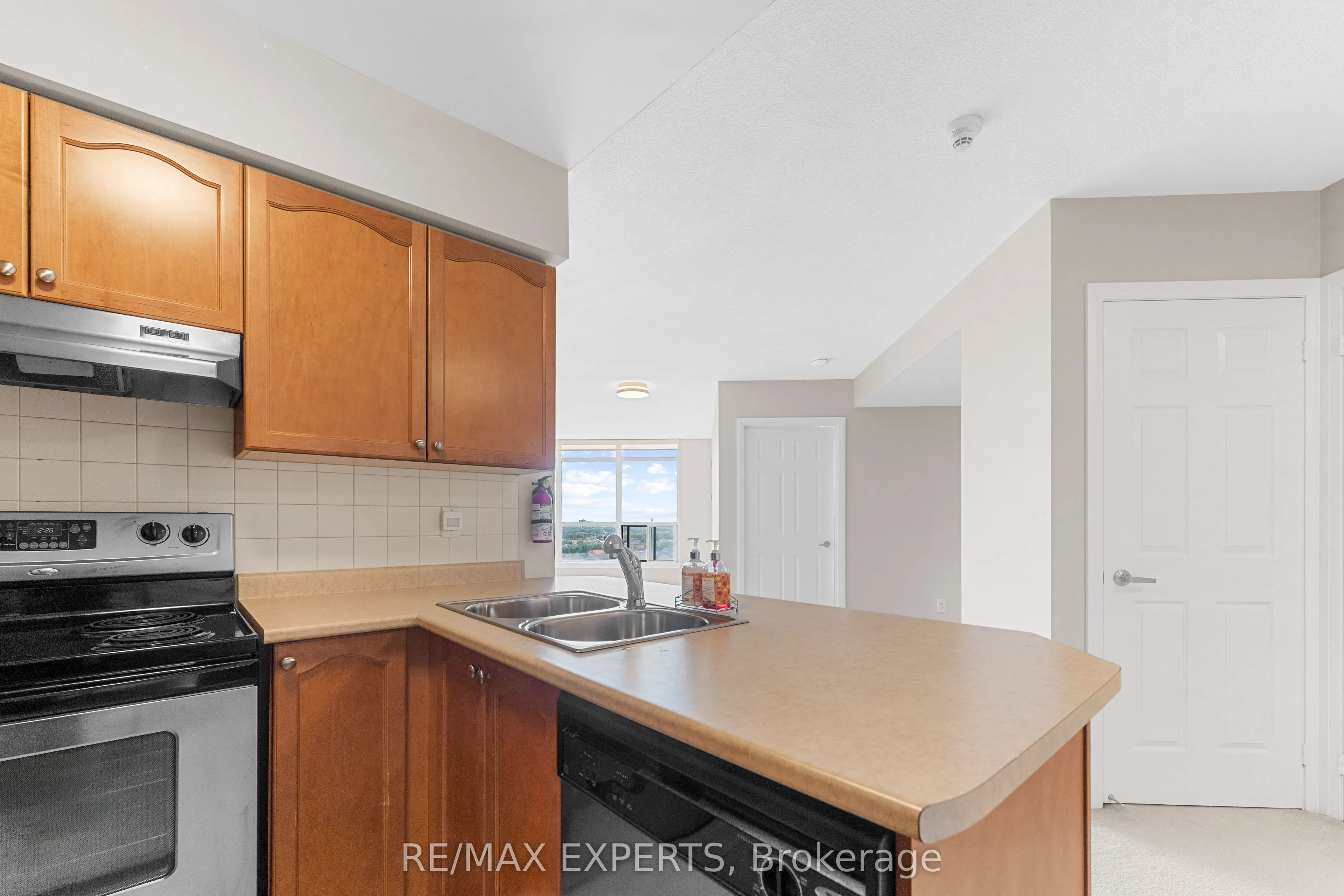 220 Forum Drive, #1101