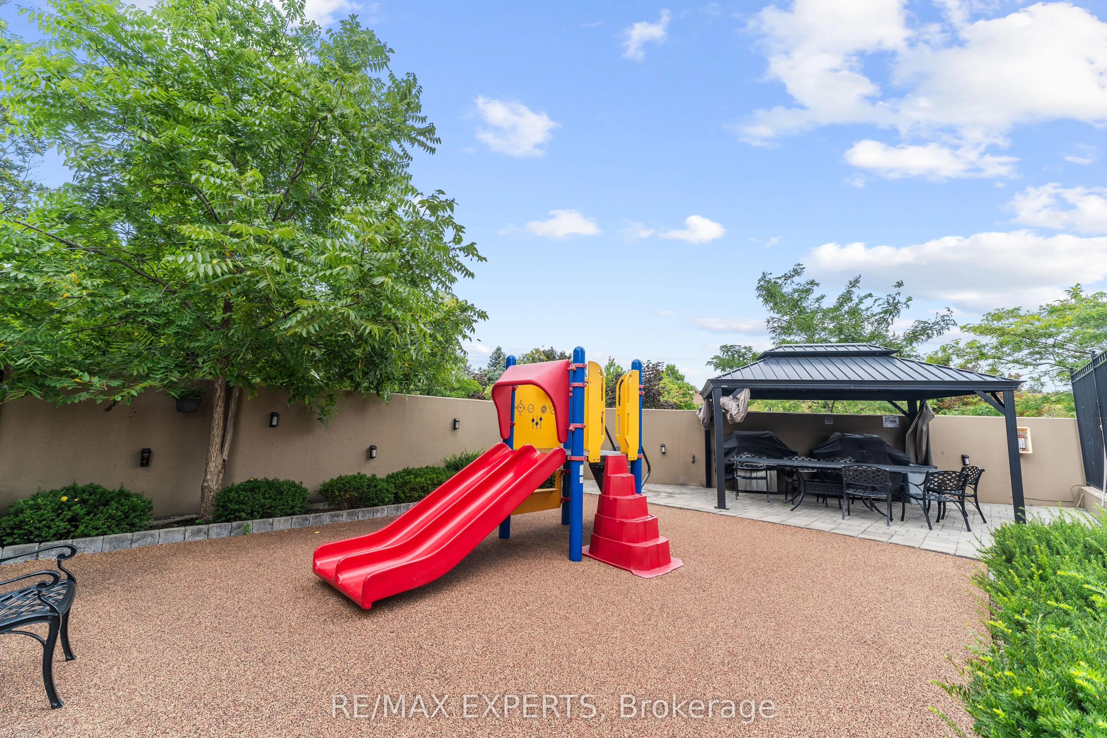 220 Forum Drive, #1101