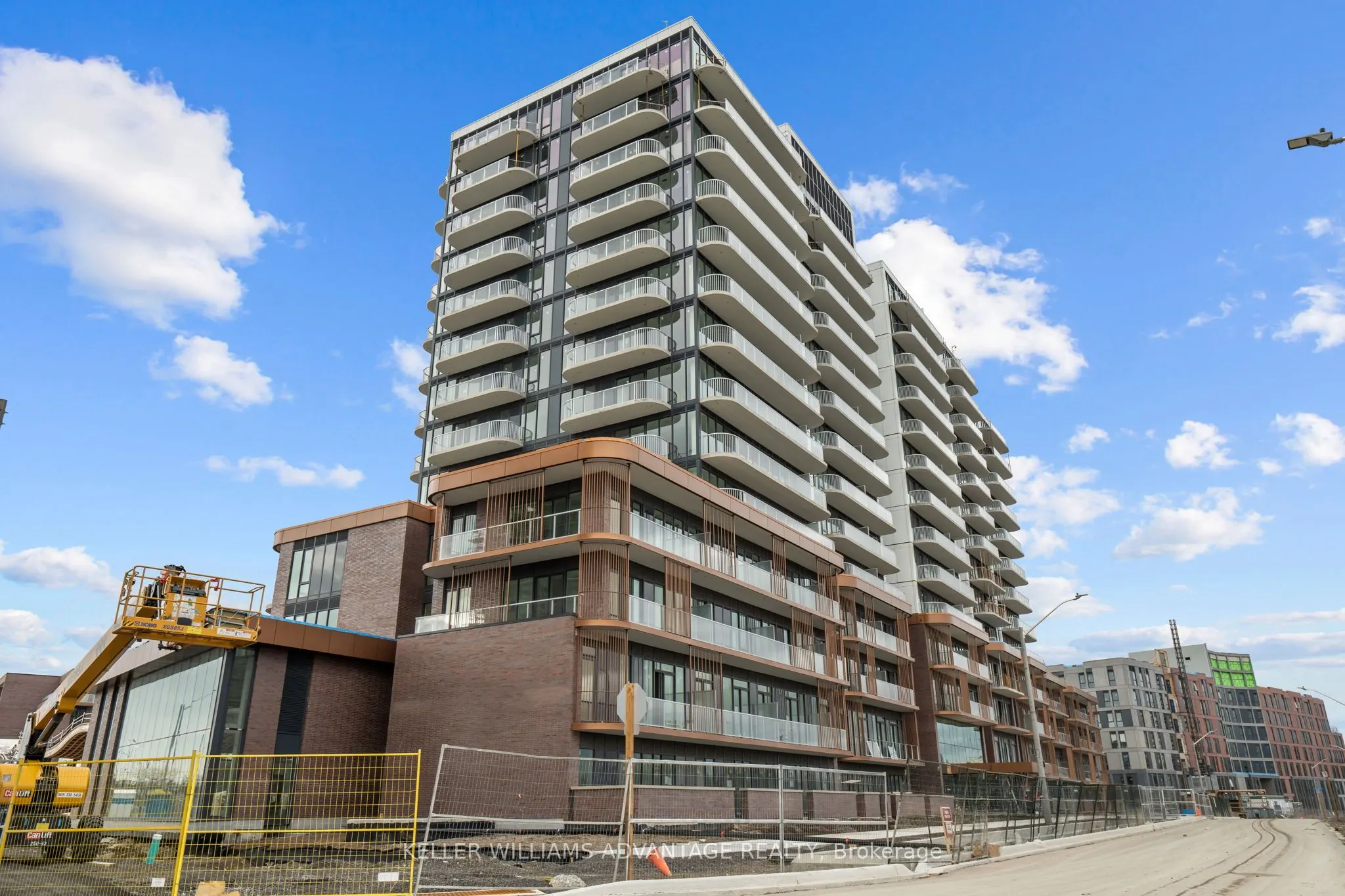 220 Missinnihe Way, #307