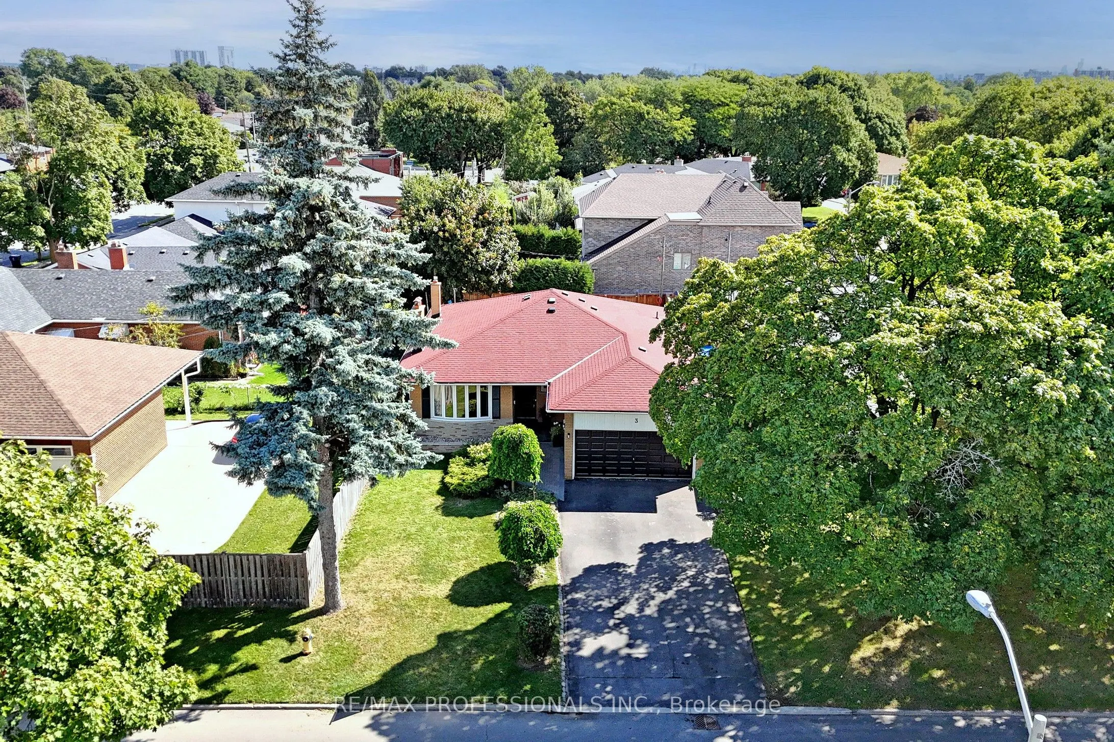 3 Hartsdale Drive