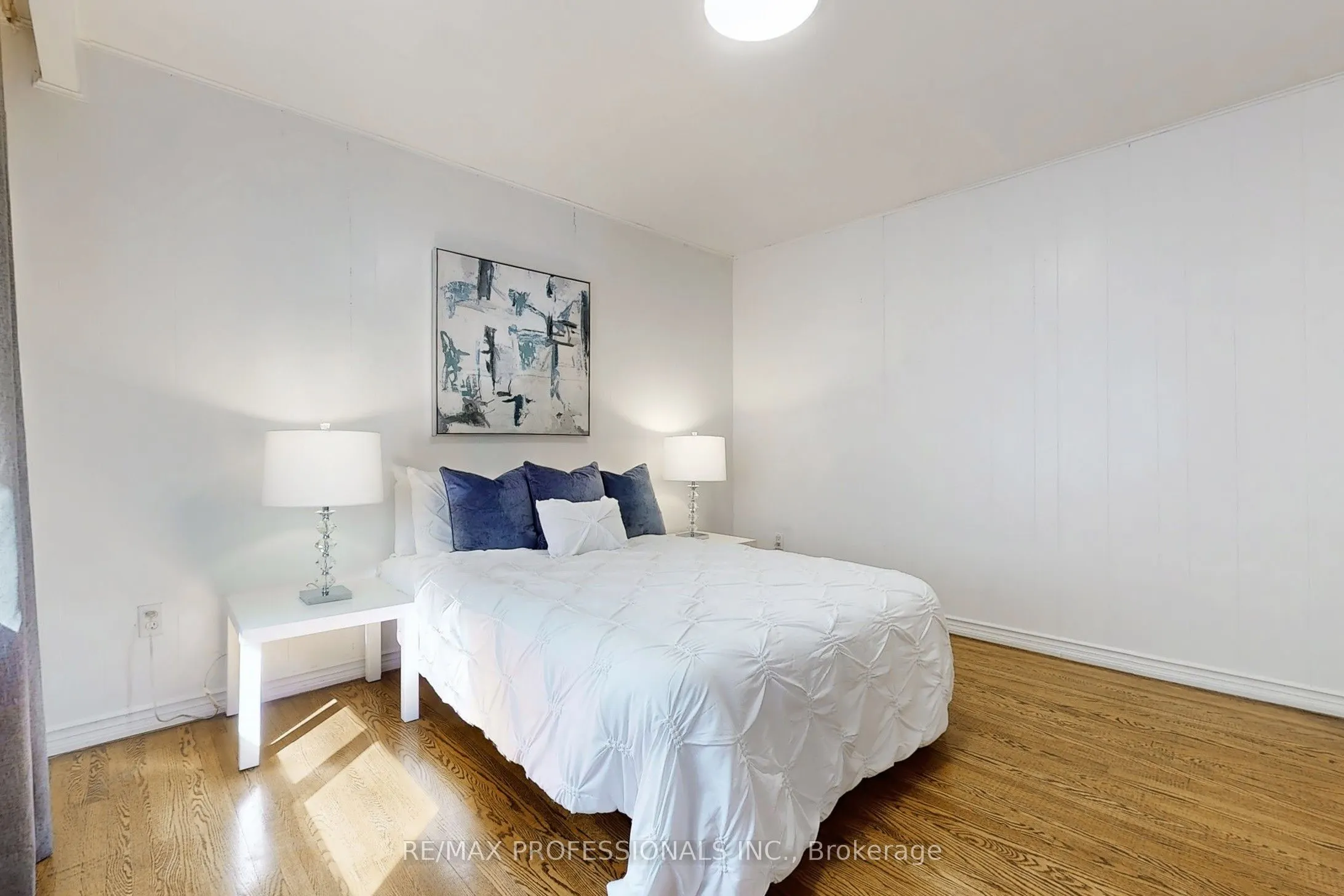 3 Hartsdale Drive