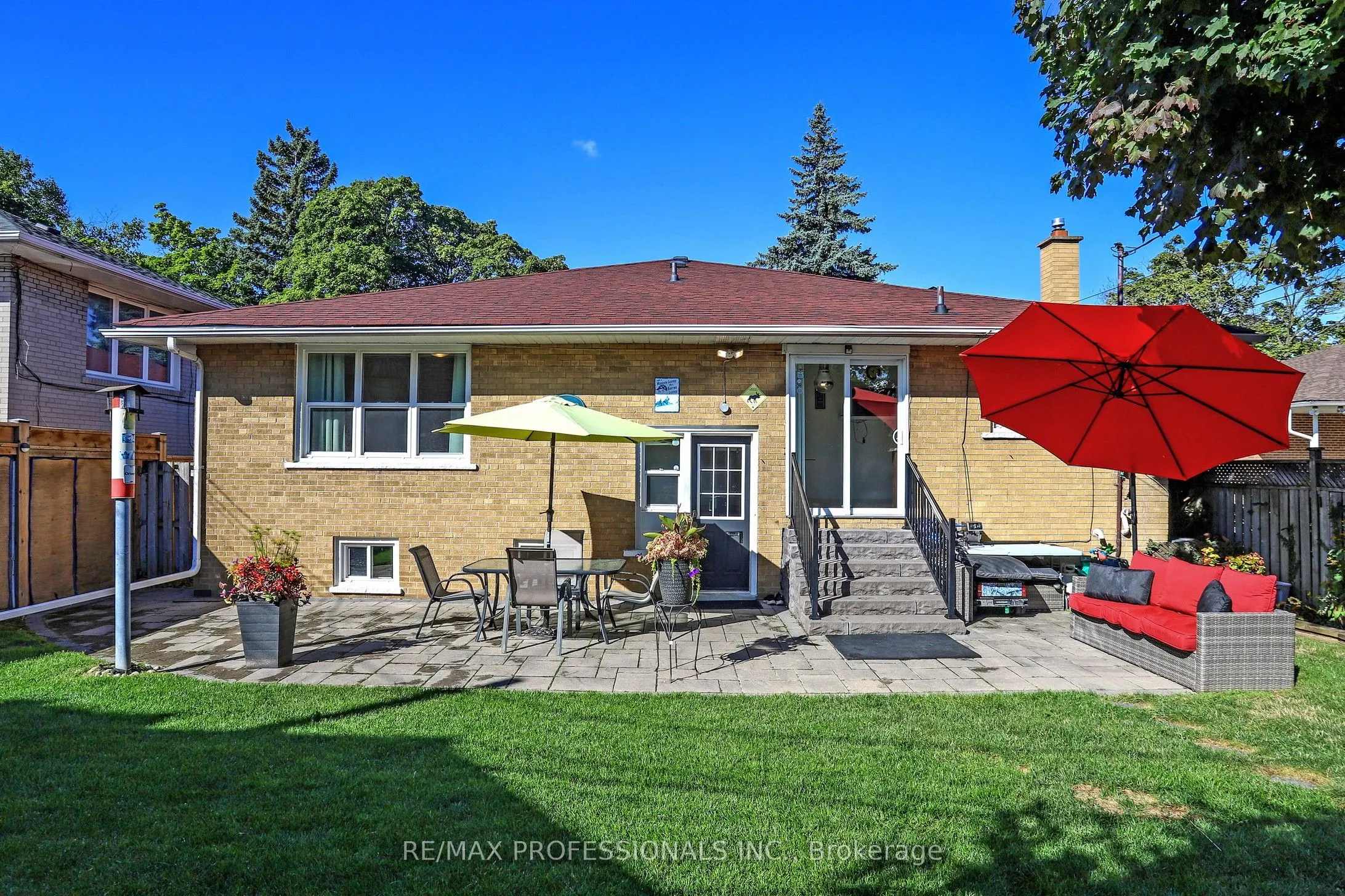 3 Hartsdale Drive
