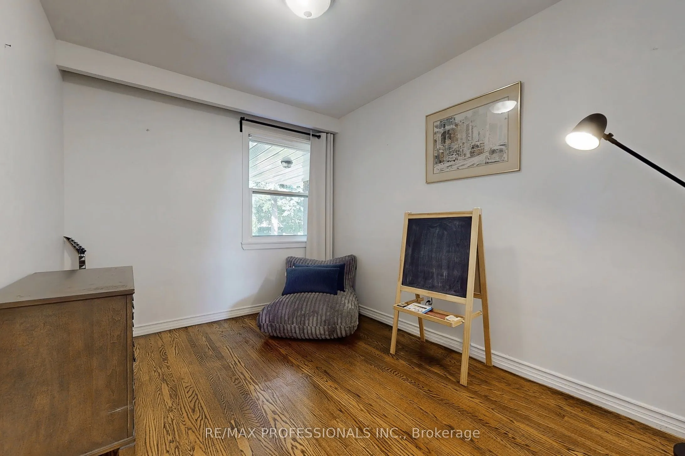 3 Hartsdale Drive