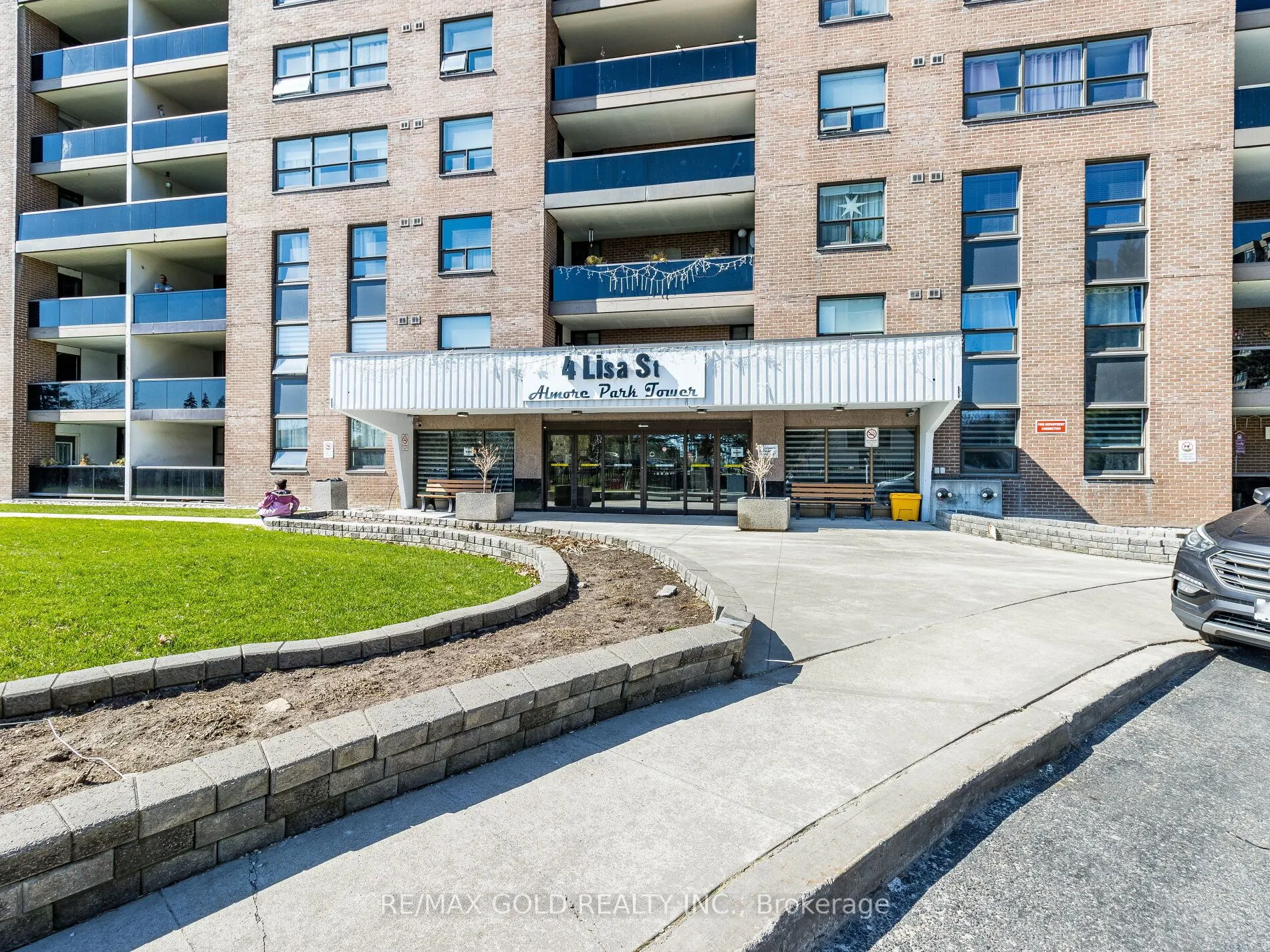 4 Lisa Street, #610