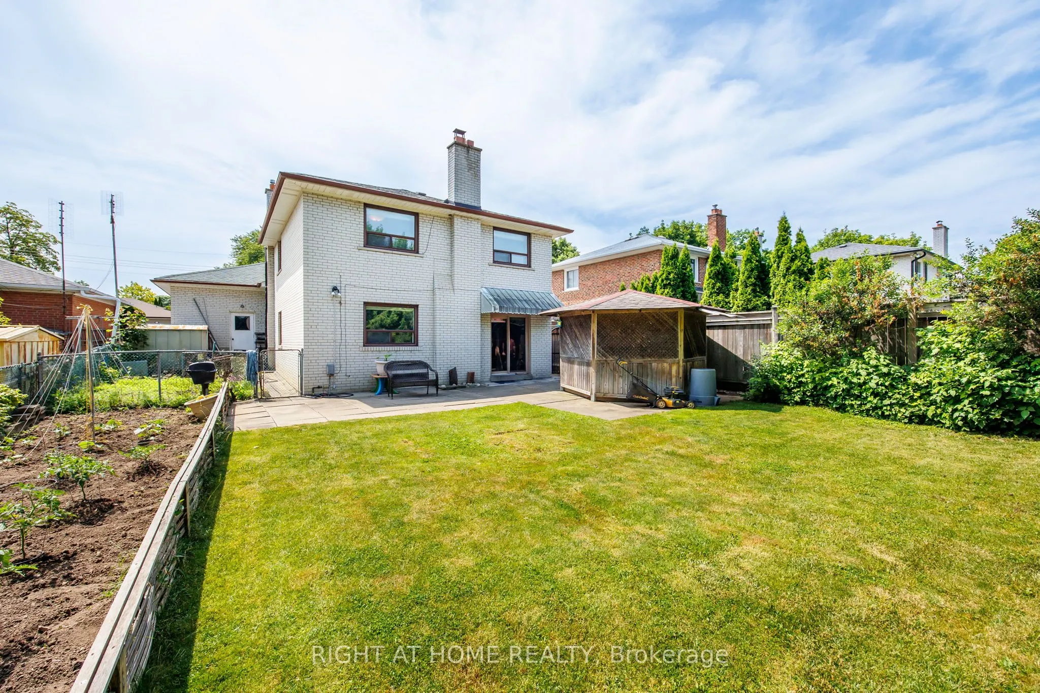 30 Hawthorne Road