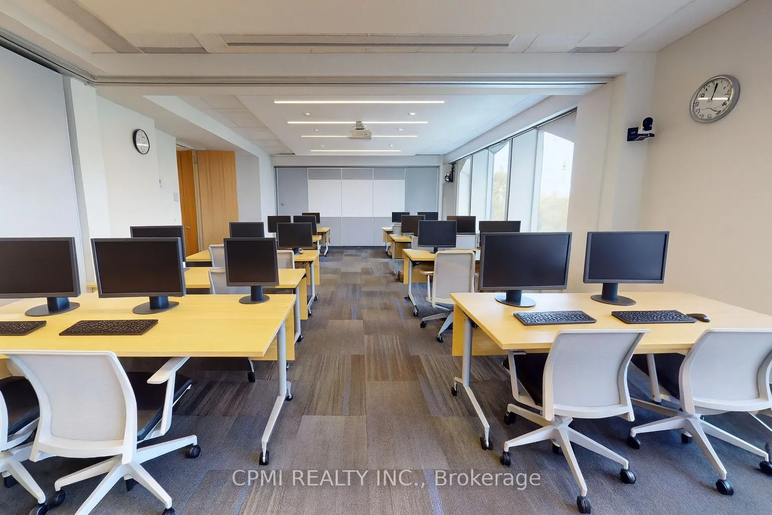 2630 Skymark Avenue, #200