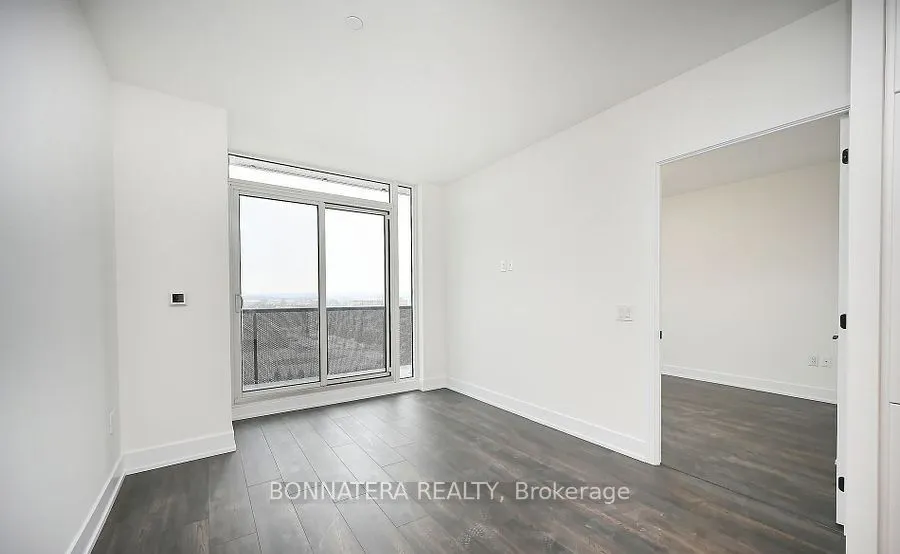 2450 Old Bronte Road, #634