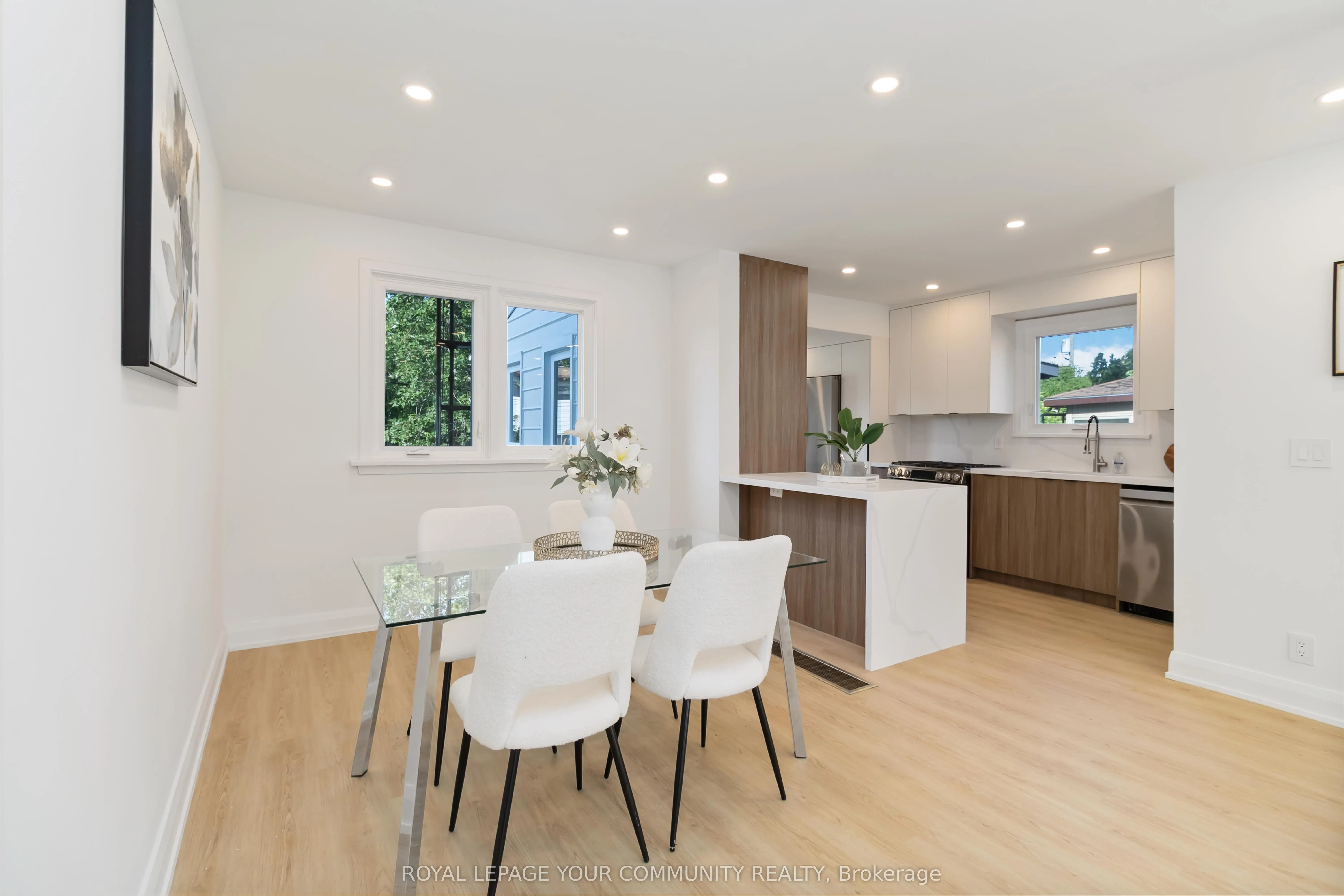 602 Appleby Line
