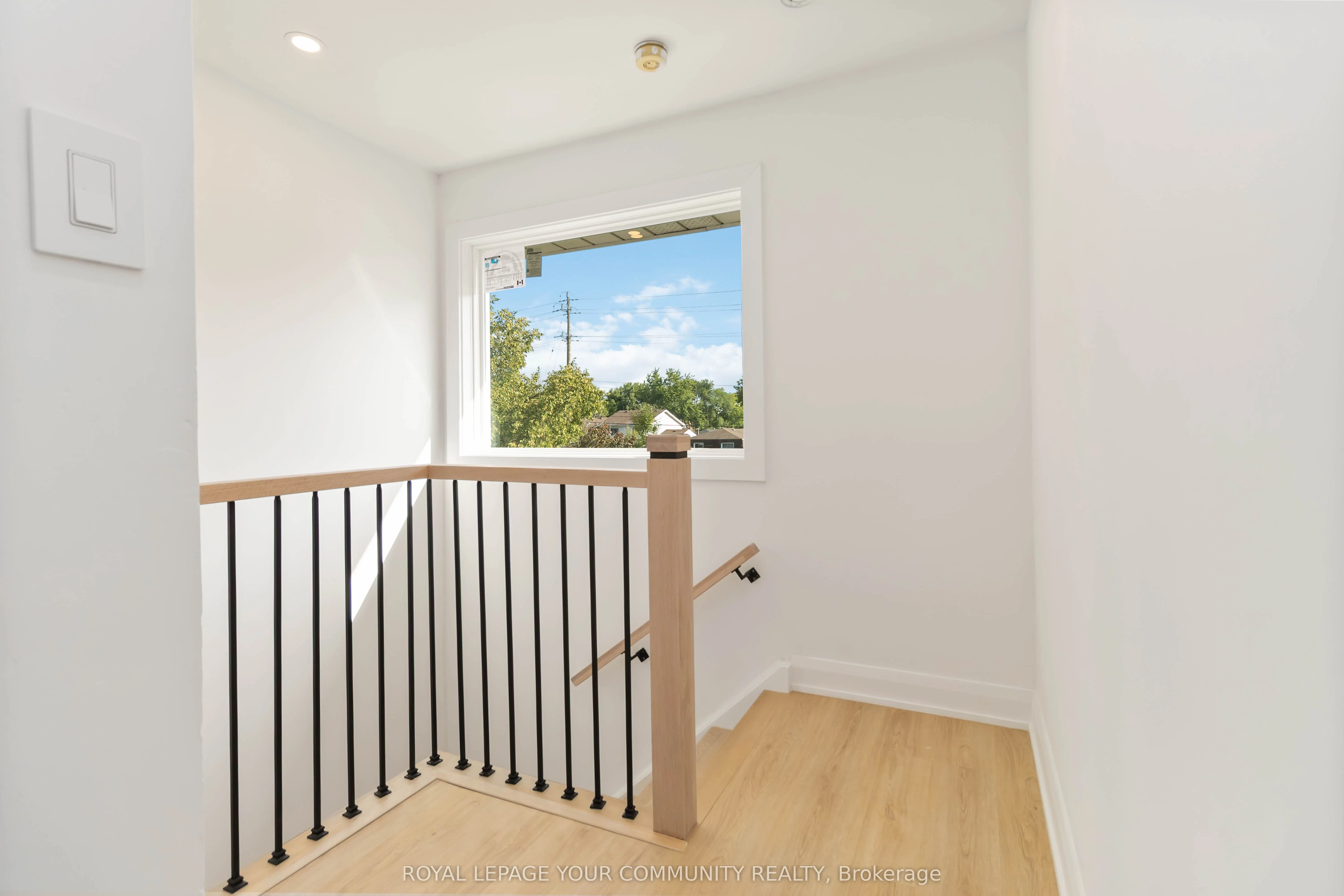 602 Appleby Line