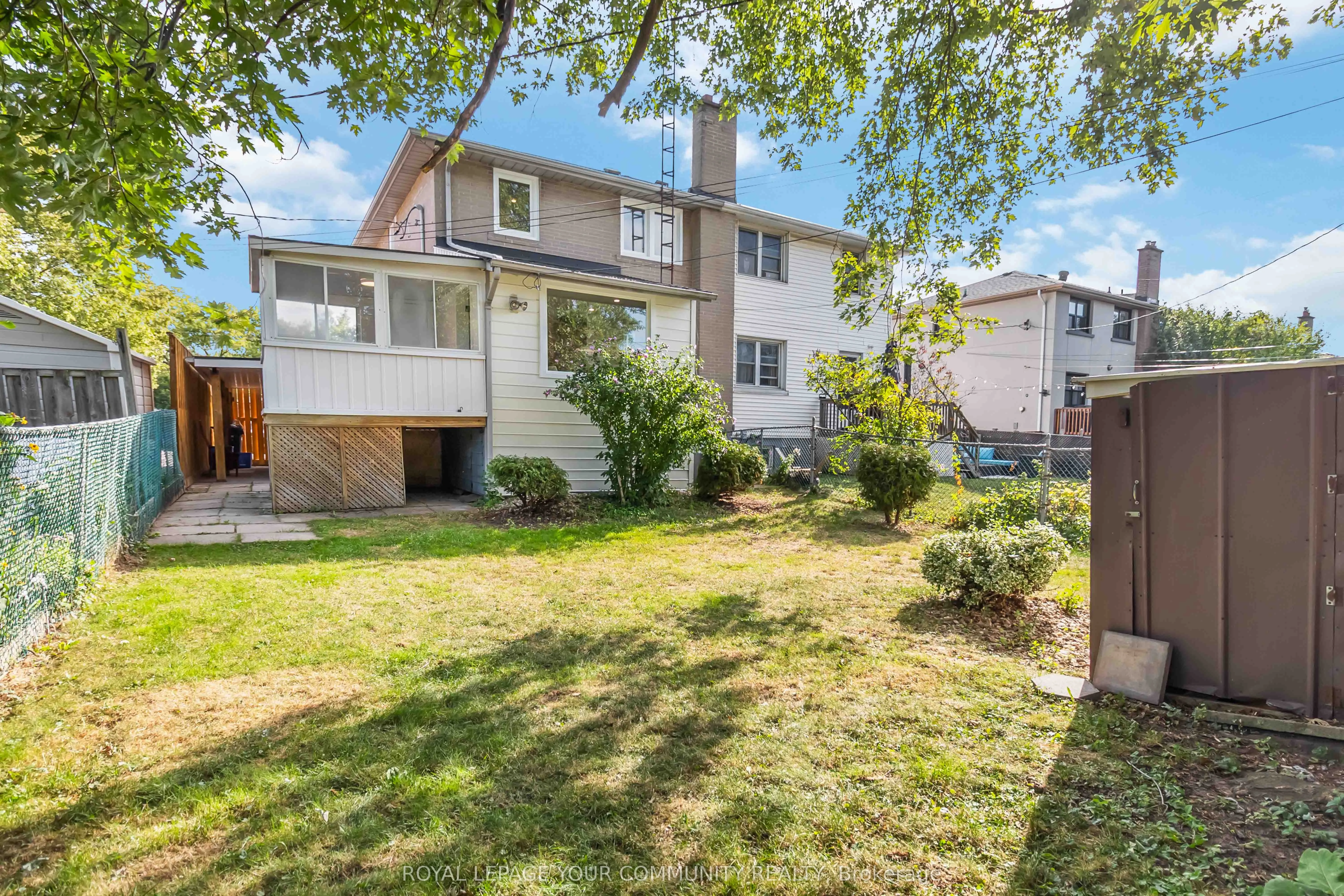 602 Appleby Line