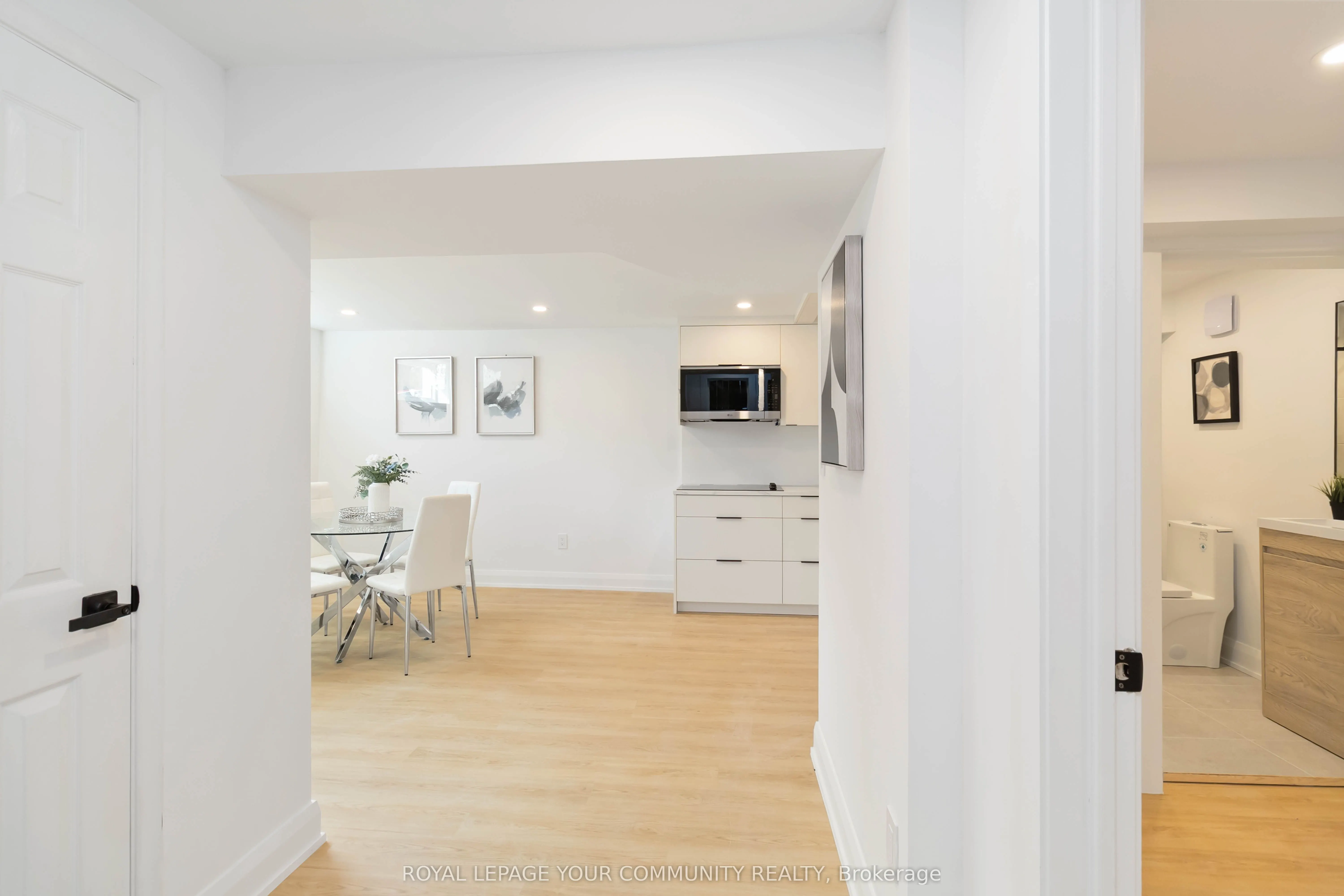 602 Appleby Line
