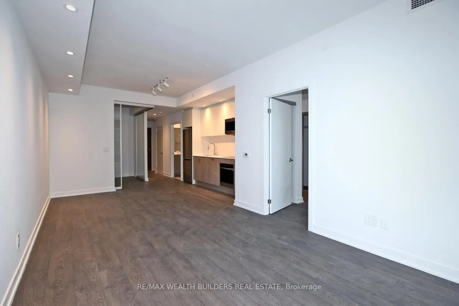 1928 Lakeshore Boulevard W, #3505