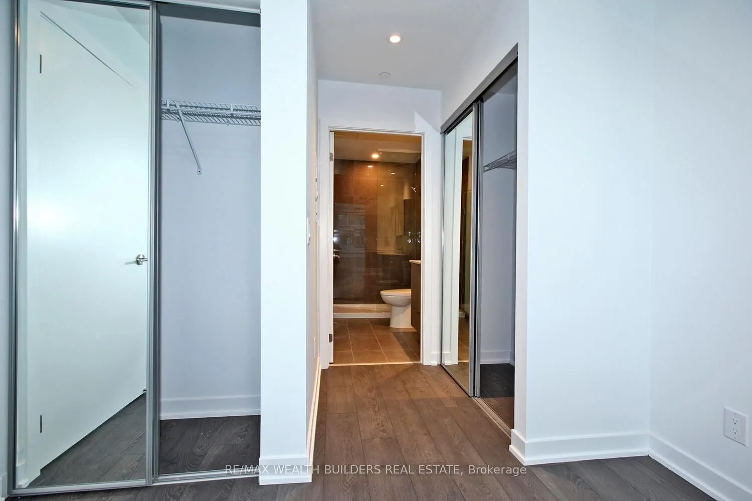 1928 Lakeshore Boulevard W, #3505