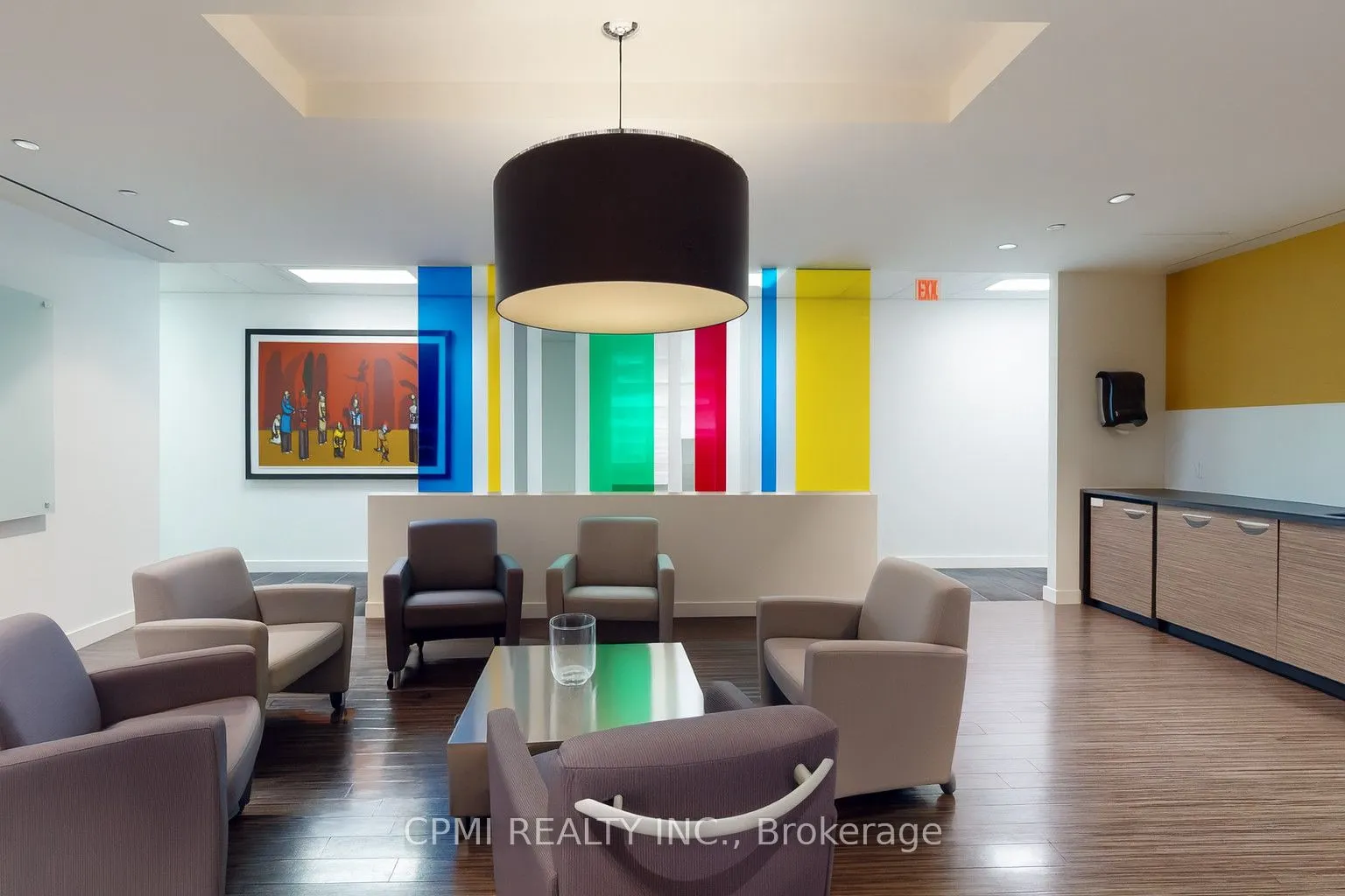2630 Skymark Avenue, #300