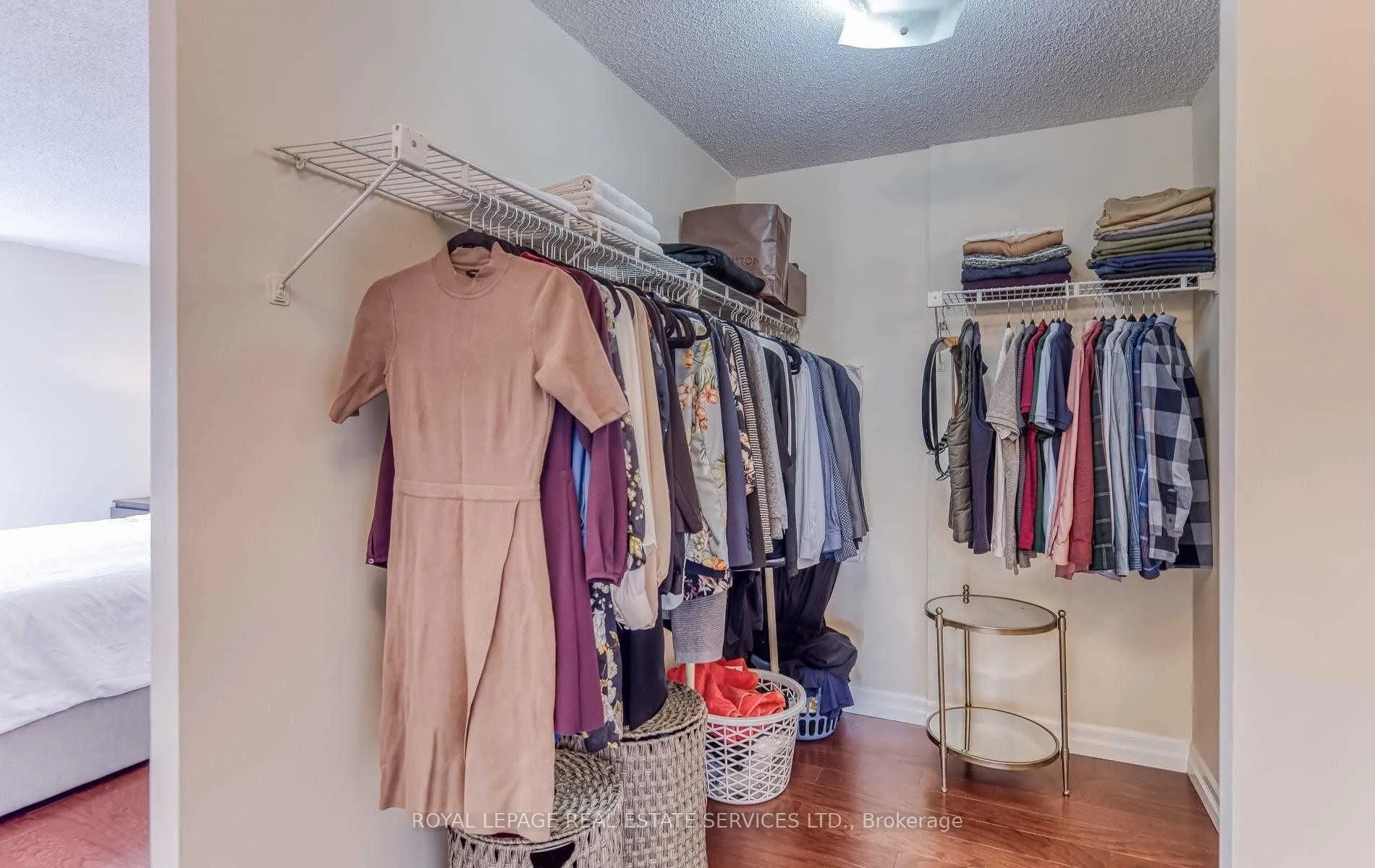 1485 Lakeshore Road E, #905