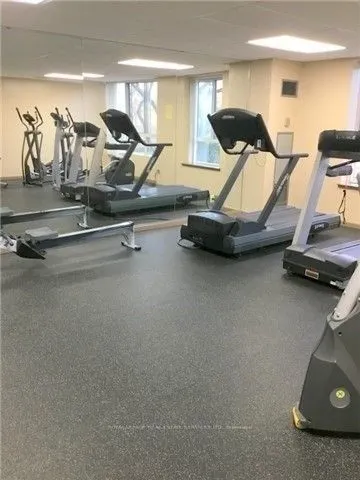 1485 Lakeshore Road E, #905