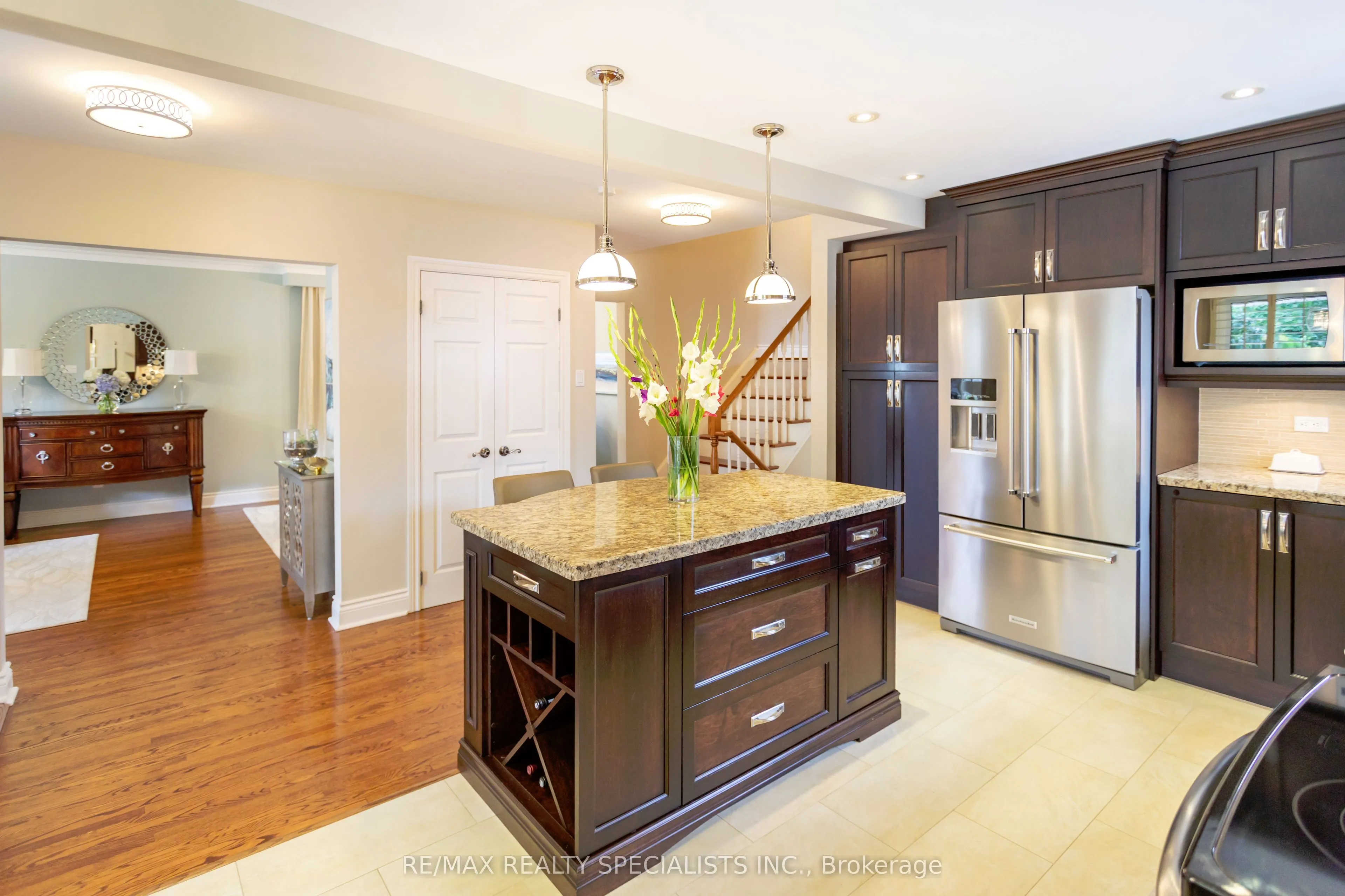 2226 Waycross Crescent