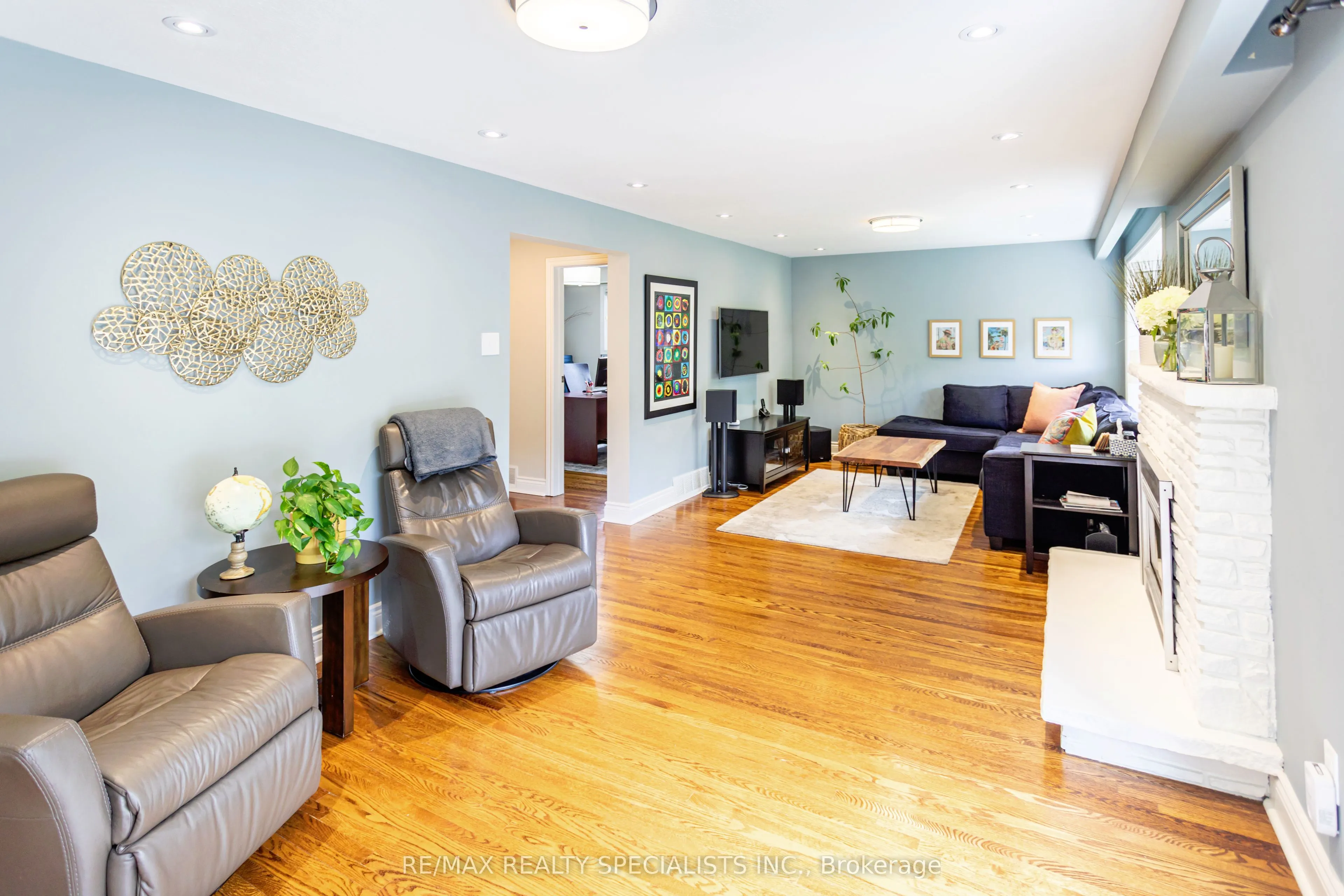 2226 Waycross Crescent