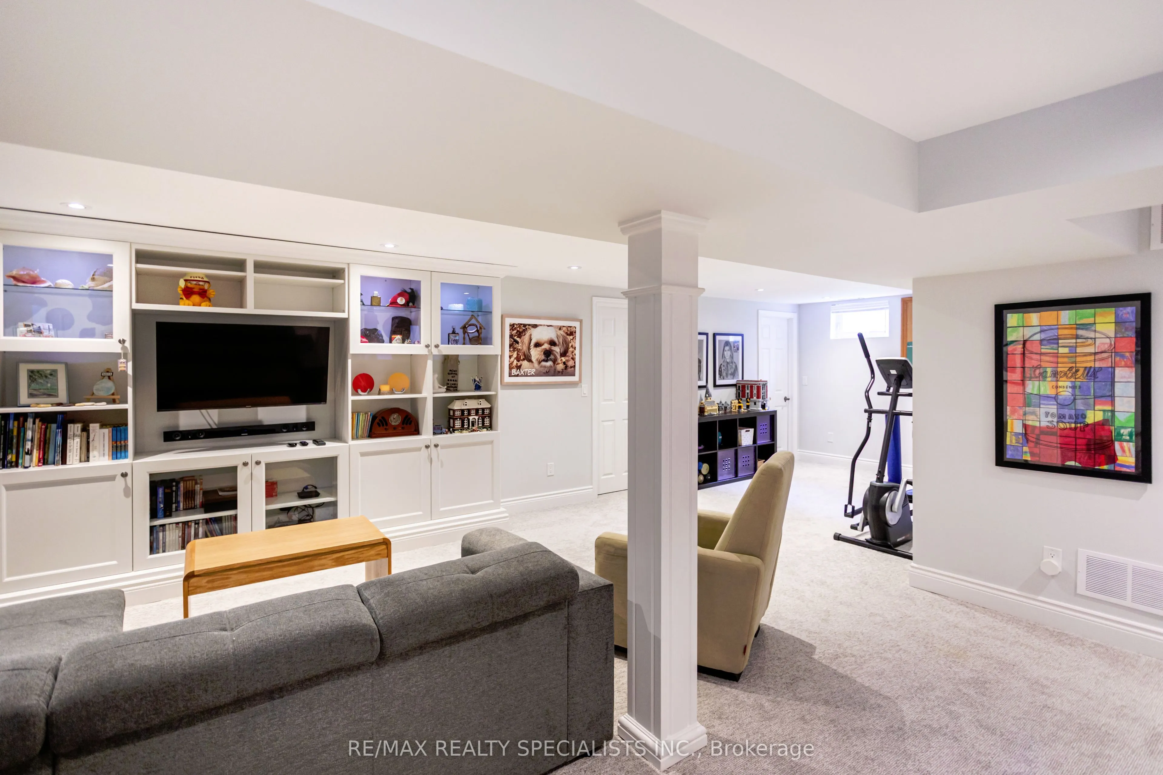 2226 Waycross Crescent