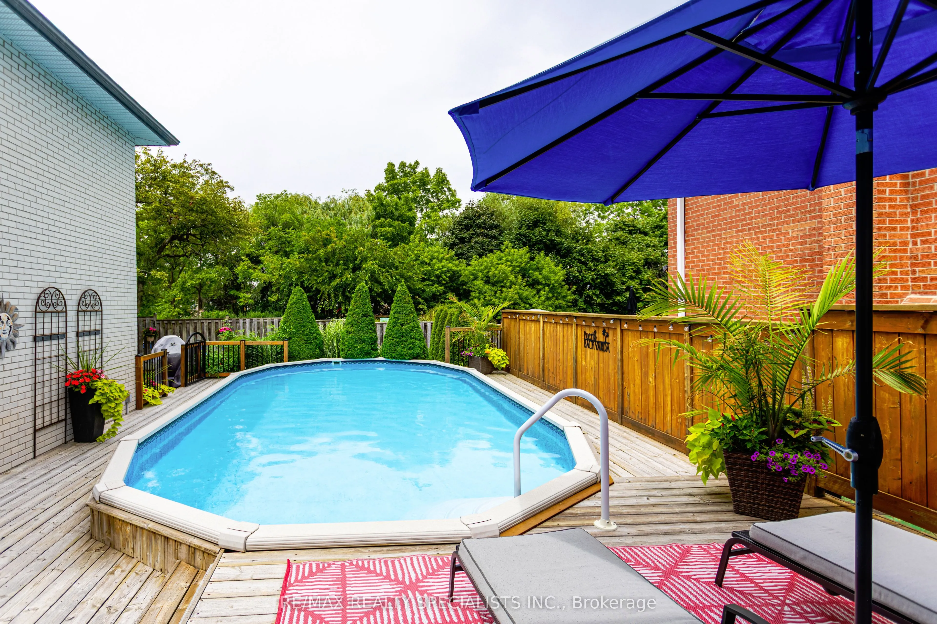2226 Waycross Crescent