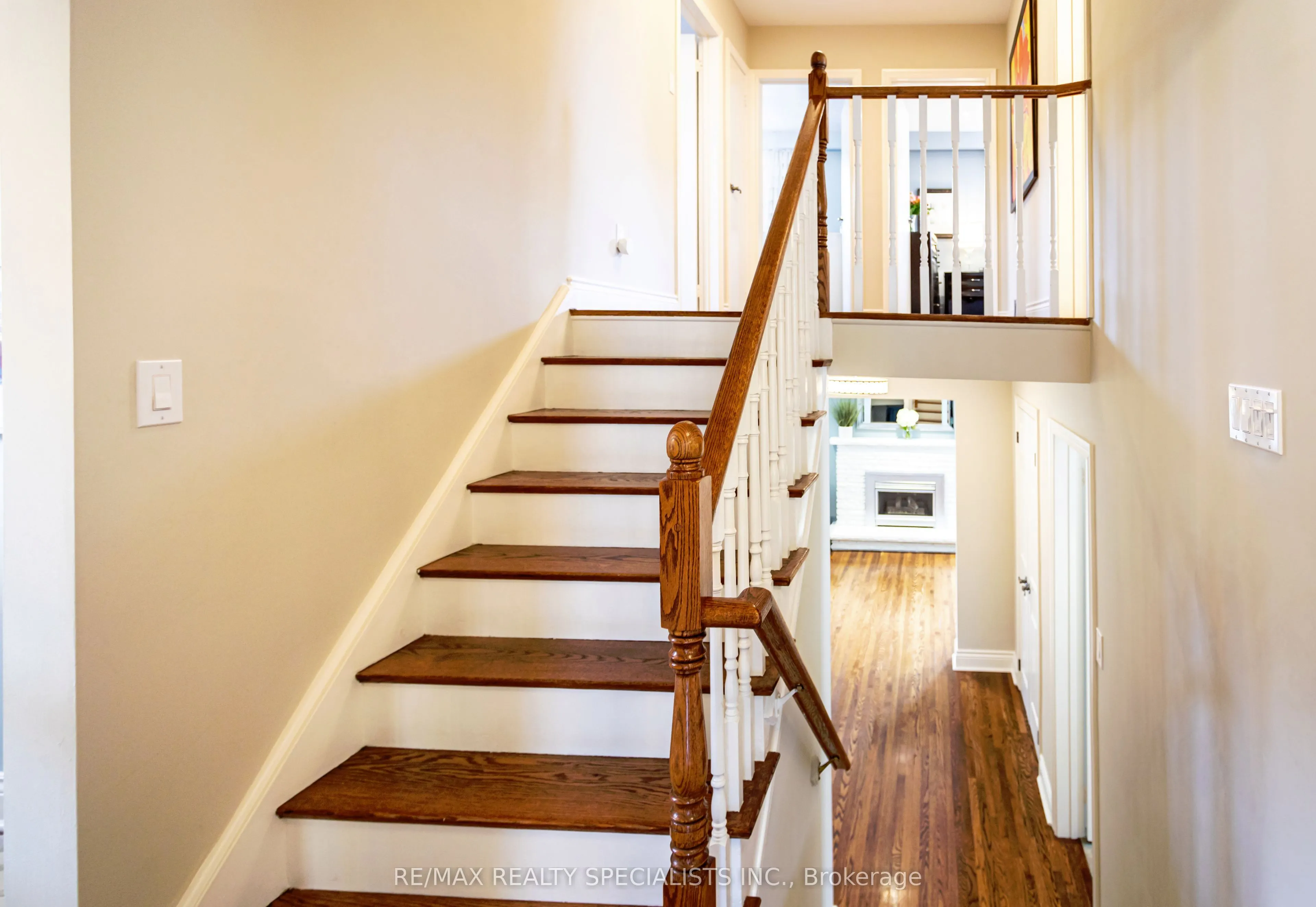 2226 Waycross Crescent