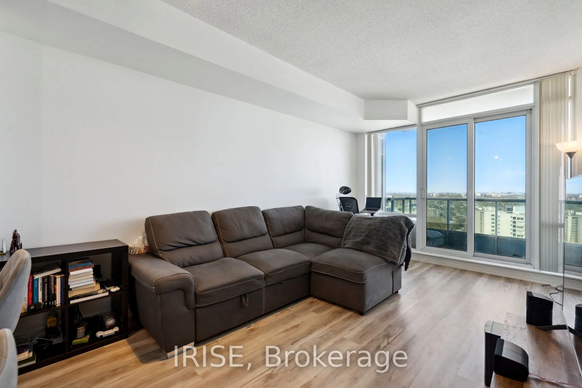 1 Elm Drive W, #2812
