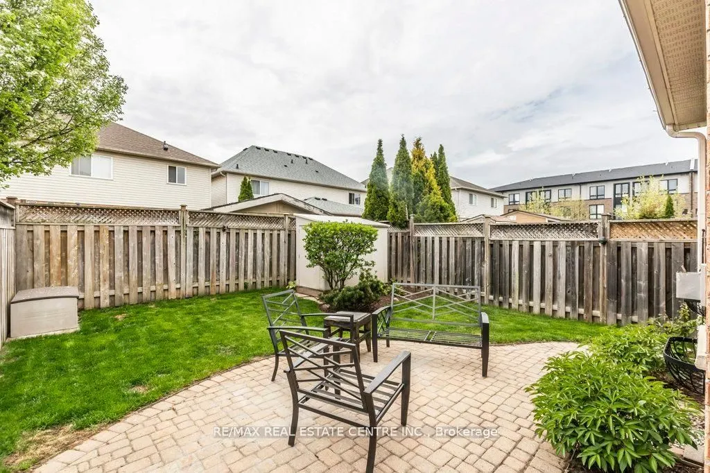 46 Livingston Road