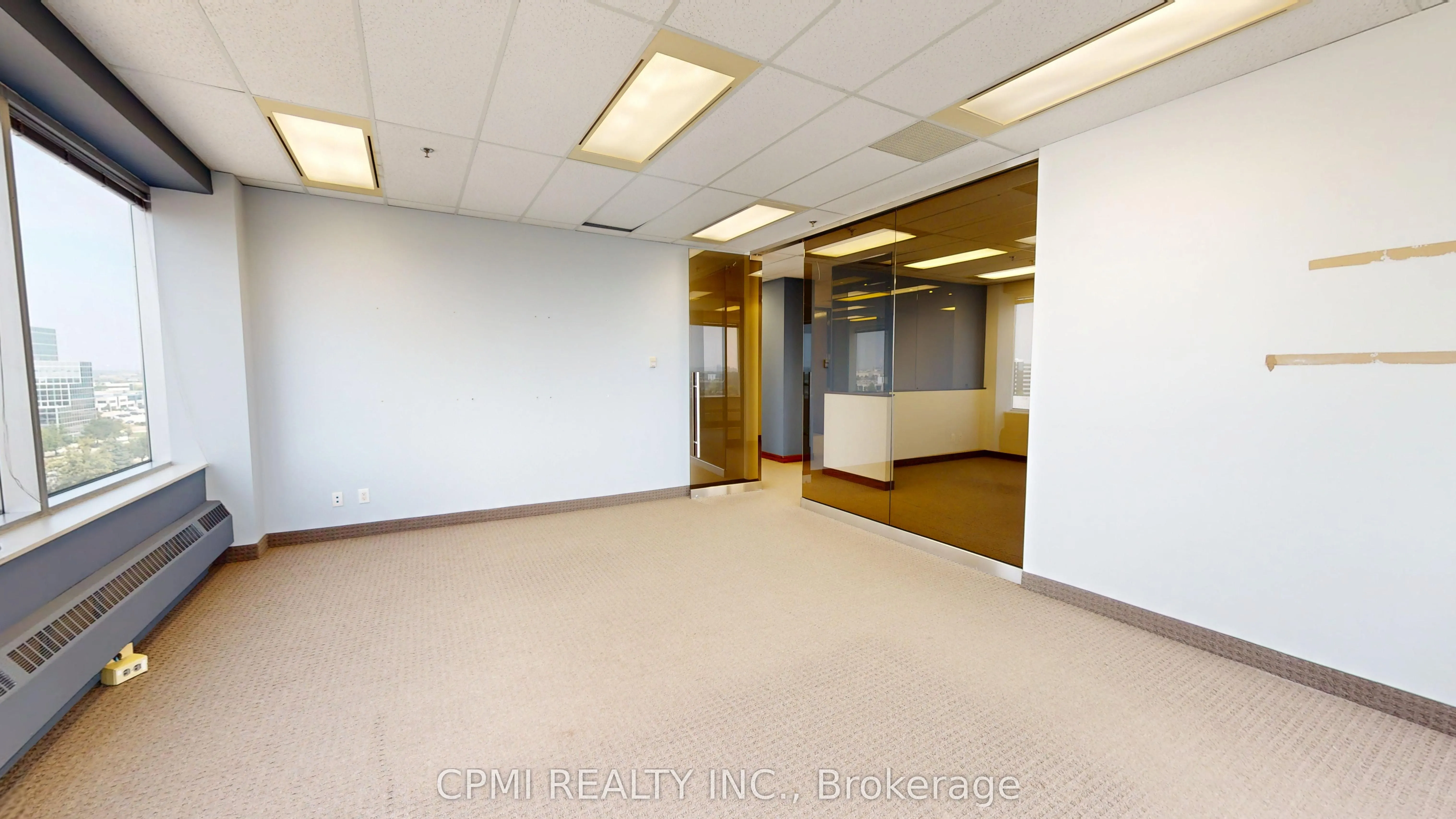 2630 Skymark Avenue, #700