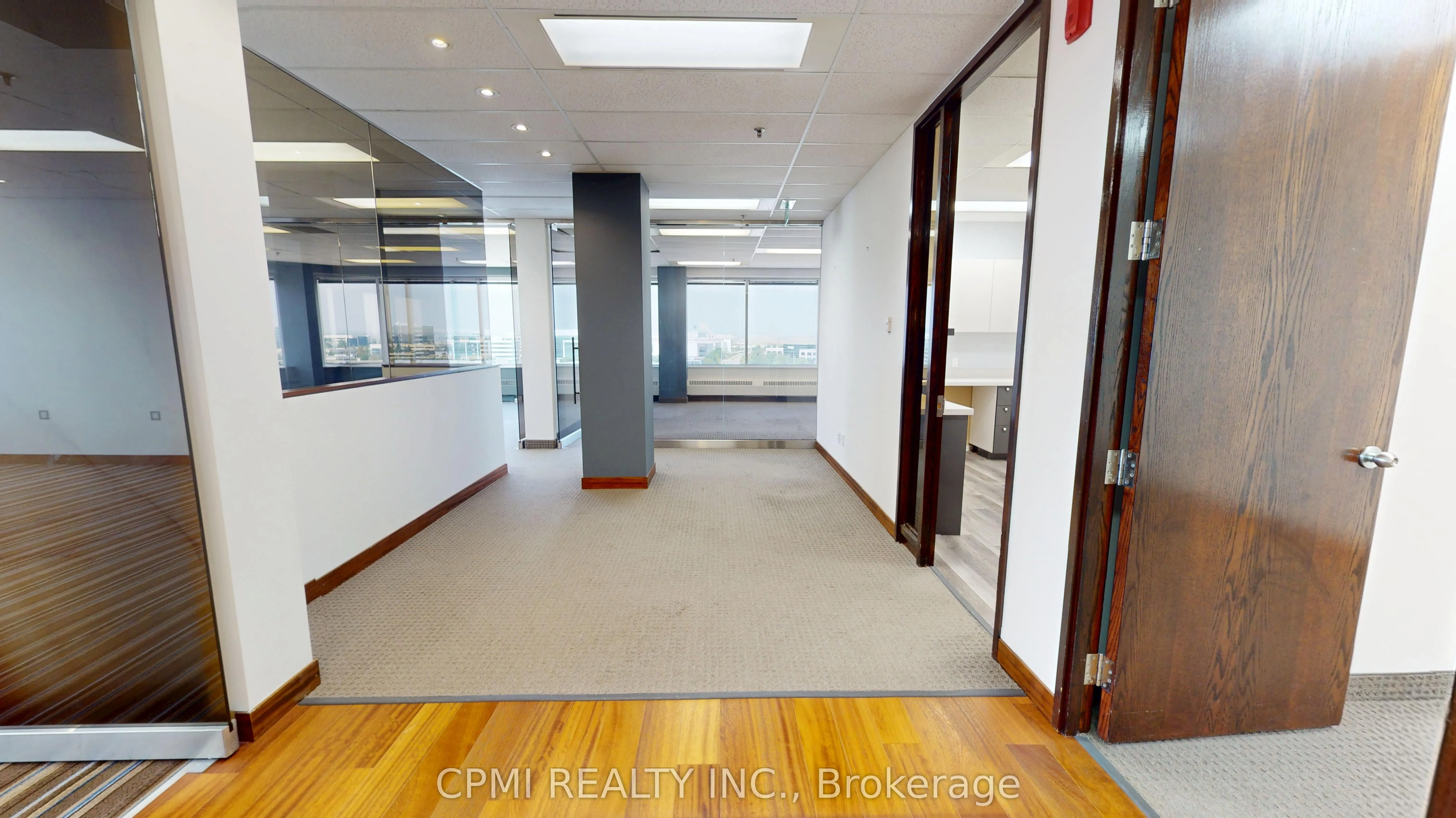 2630 Skymark Avenue, #700