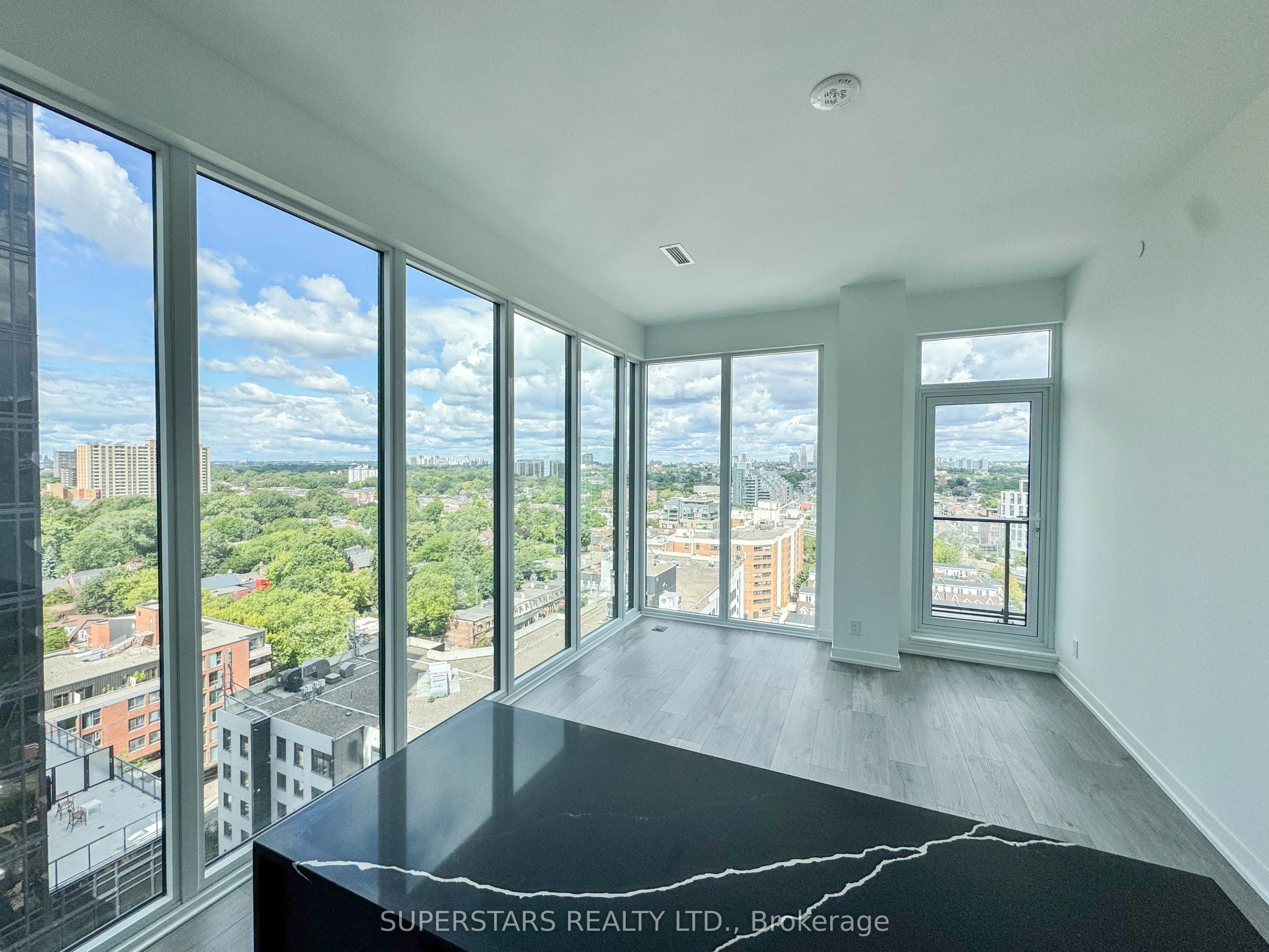 285 Dufferin Street, #1304