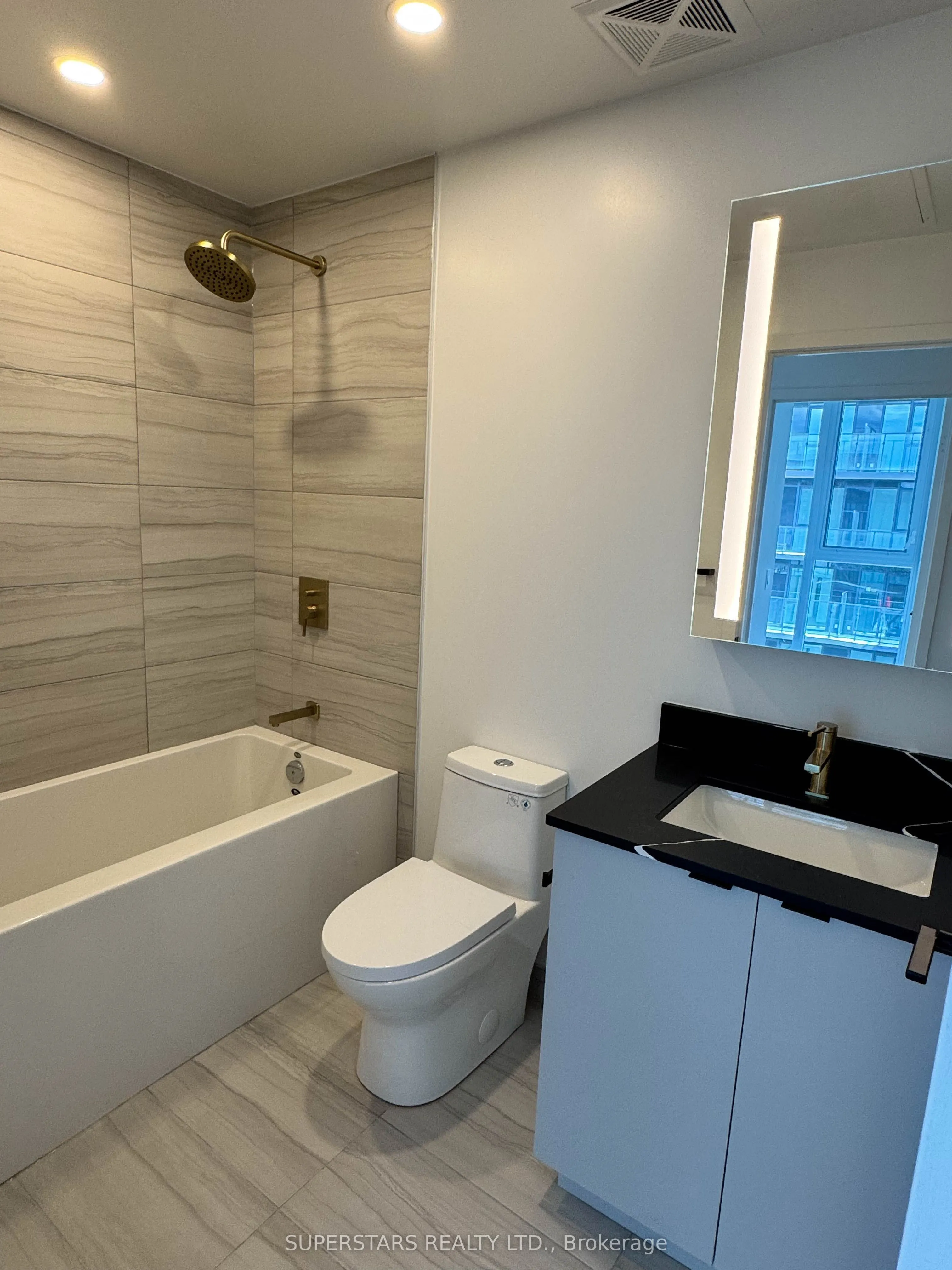 285 Dufferin Street, #1304