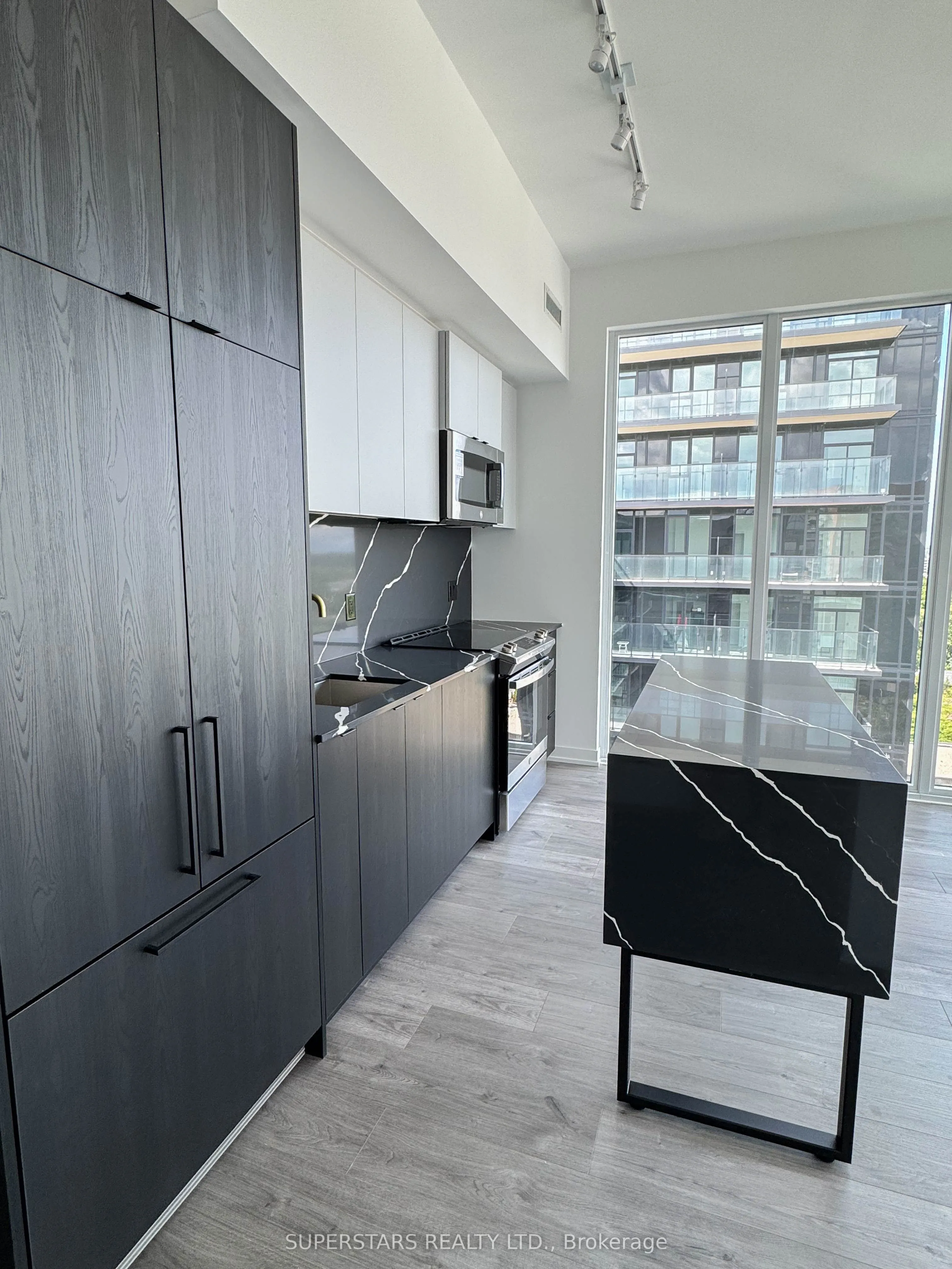 285 Dufferin Street, #1304
