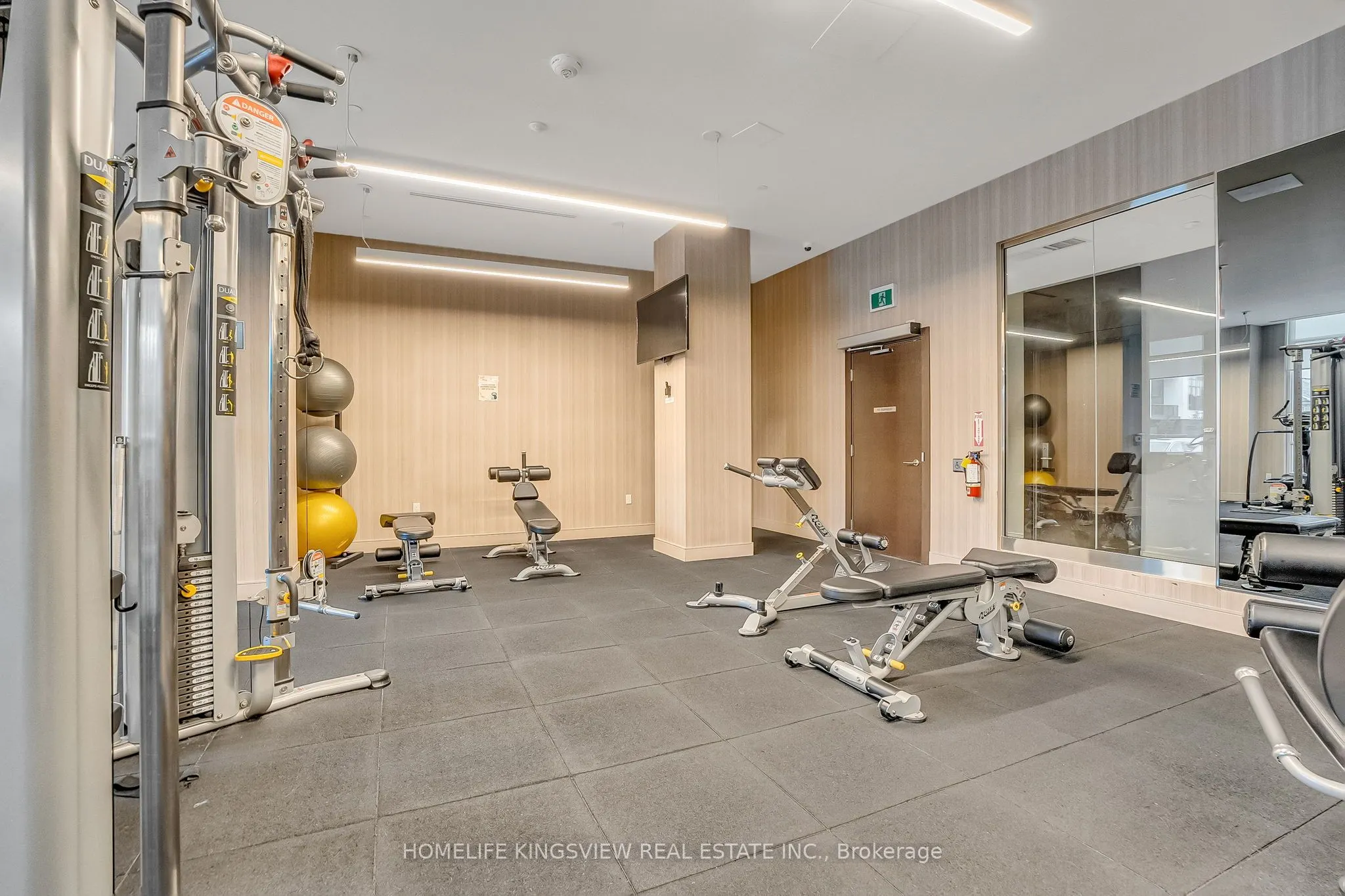 8 Nahani Way, #2008