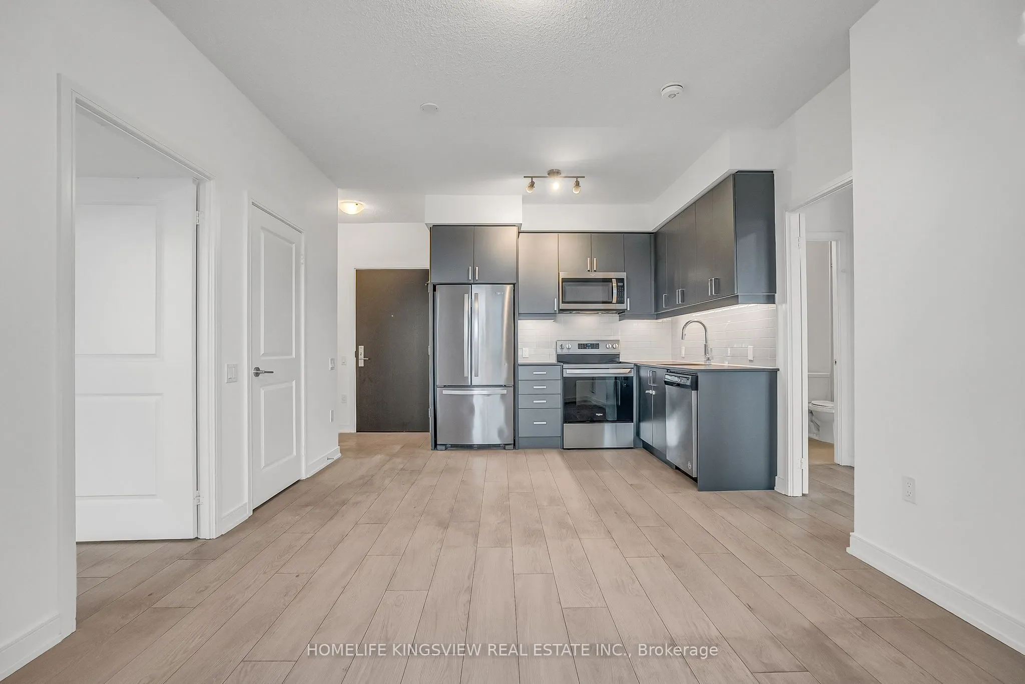 8 Nahani Way, #2008