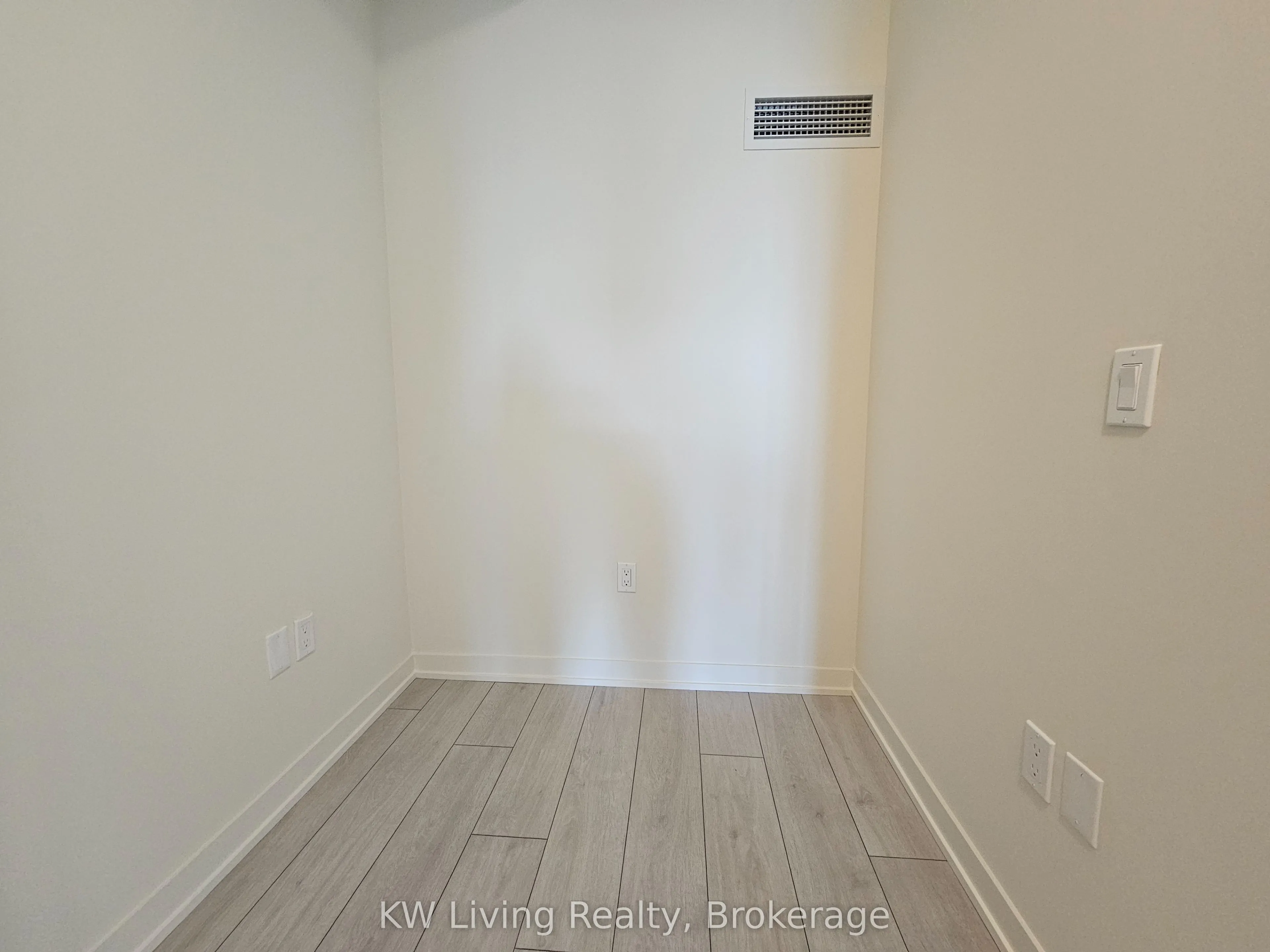 38 Annie Craig Drive, #3606