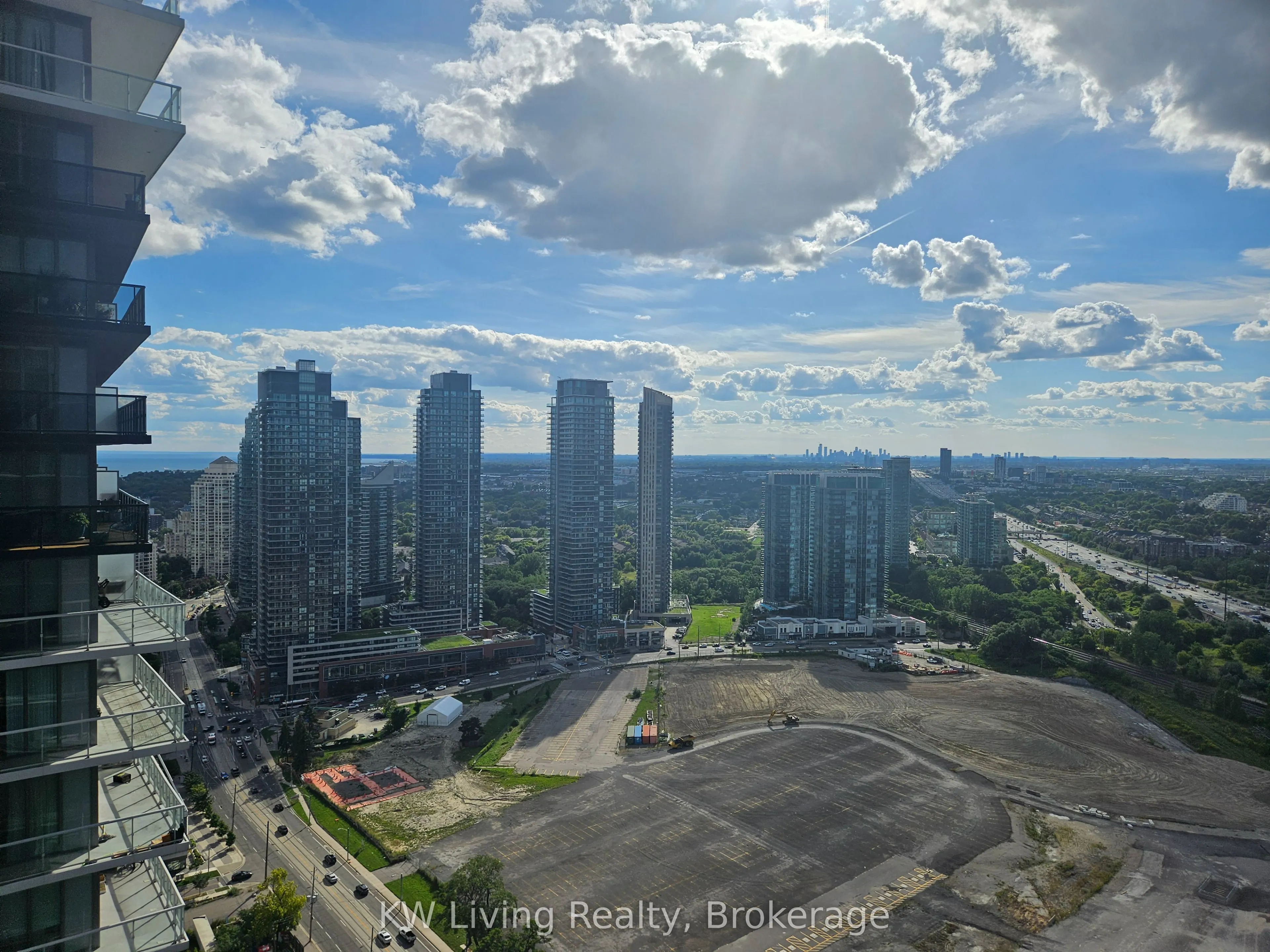 38 Annie Craig Drive, #3606