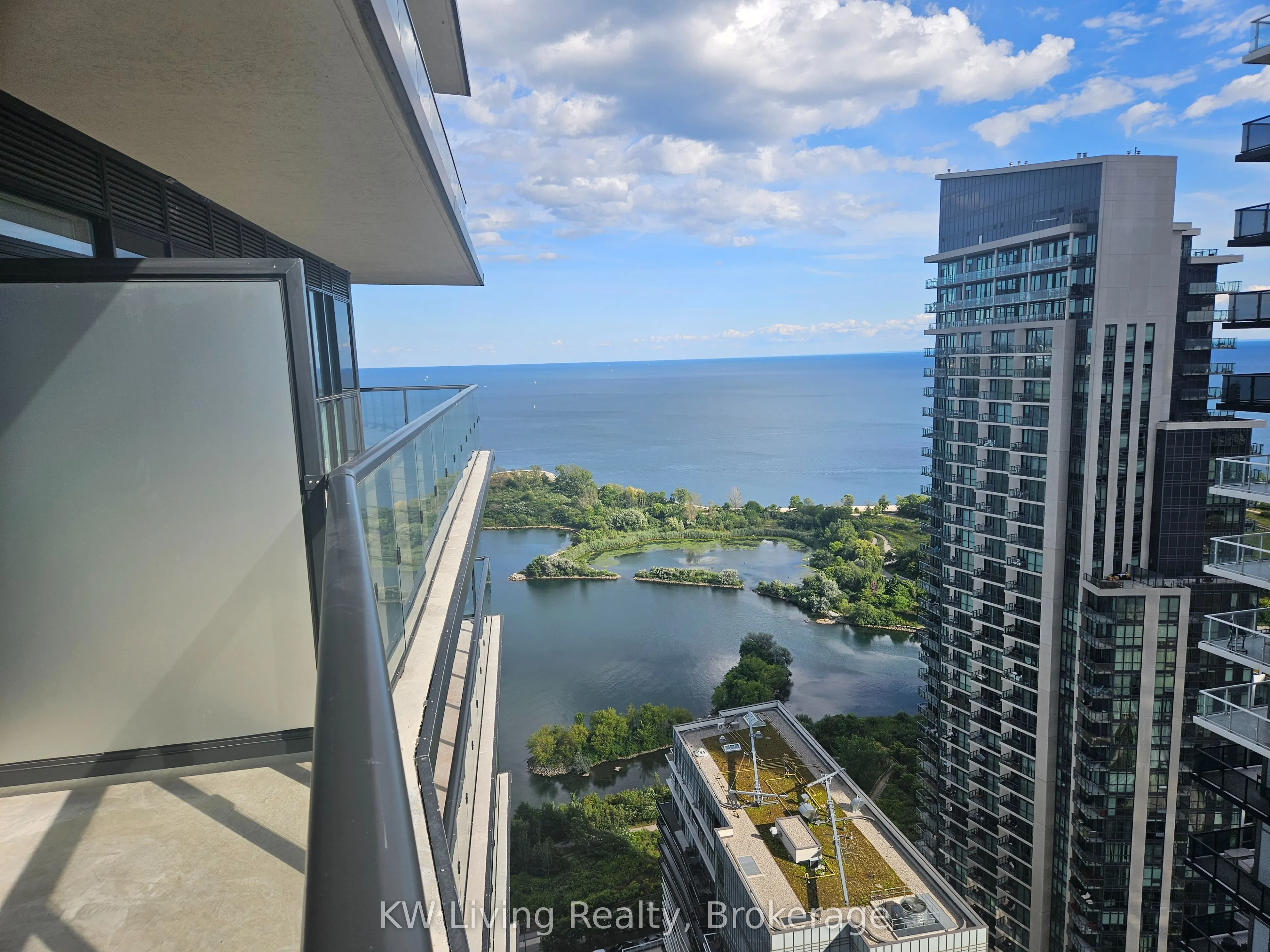38 Annie Craig Drive, #3606