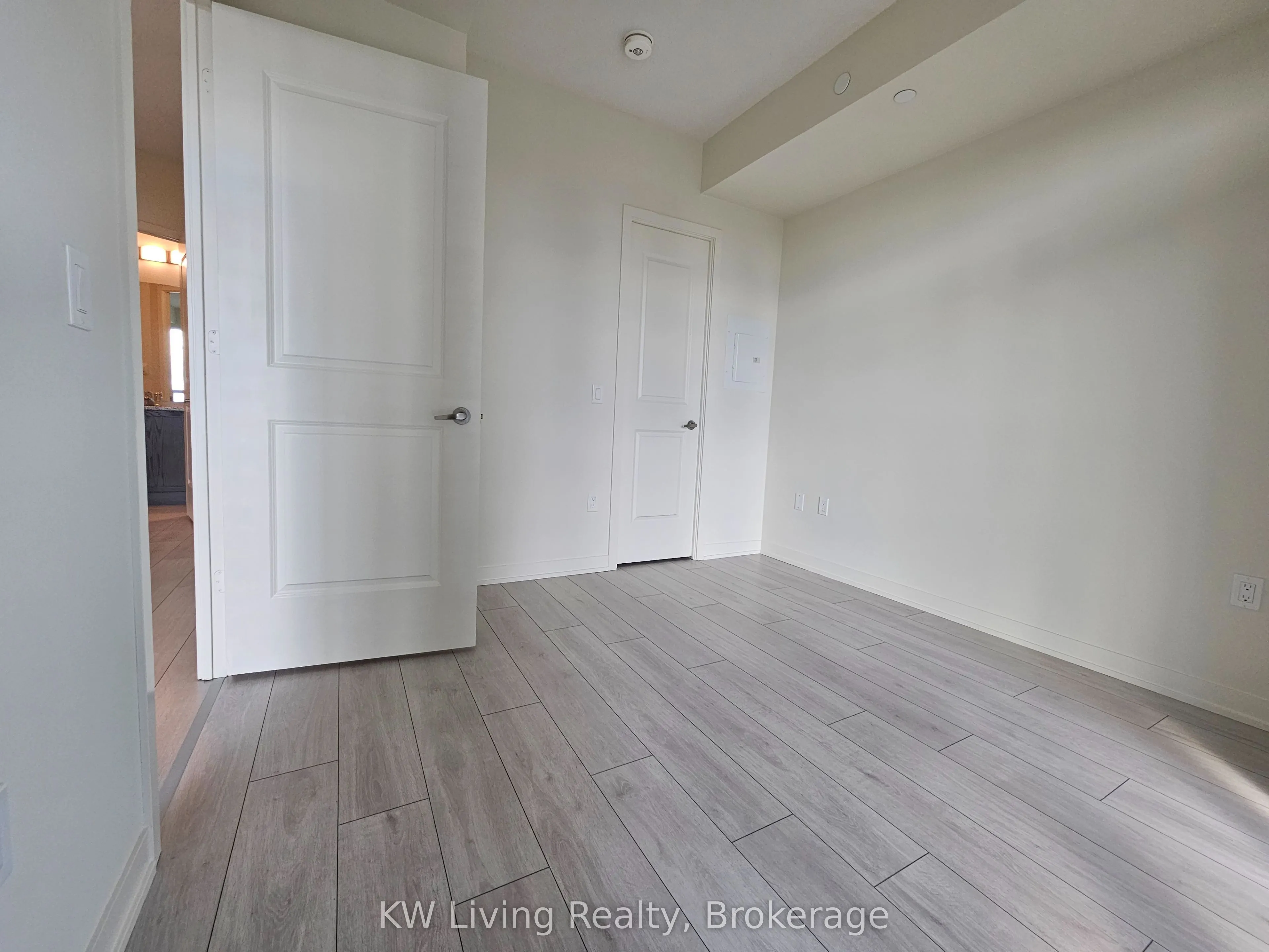 38 Annie Craig Drive, #3606