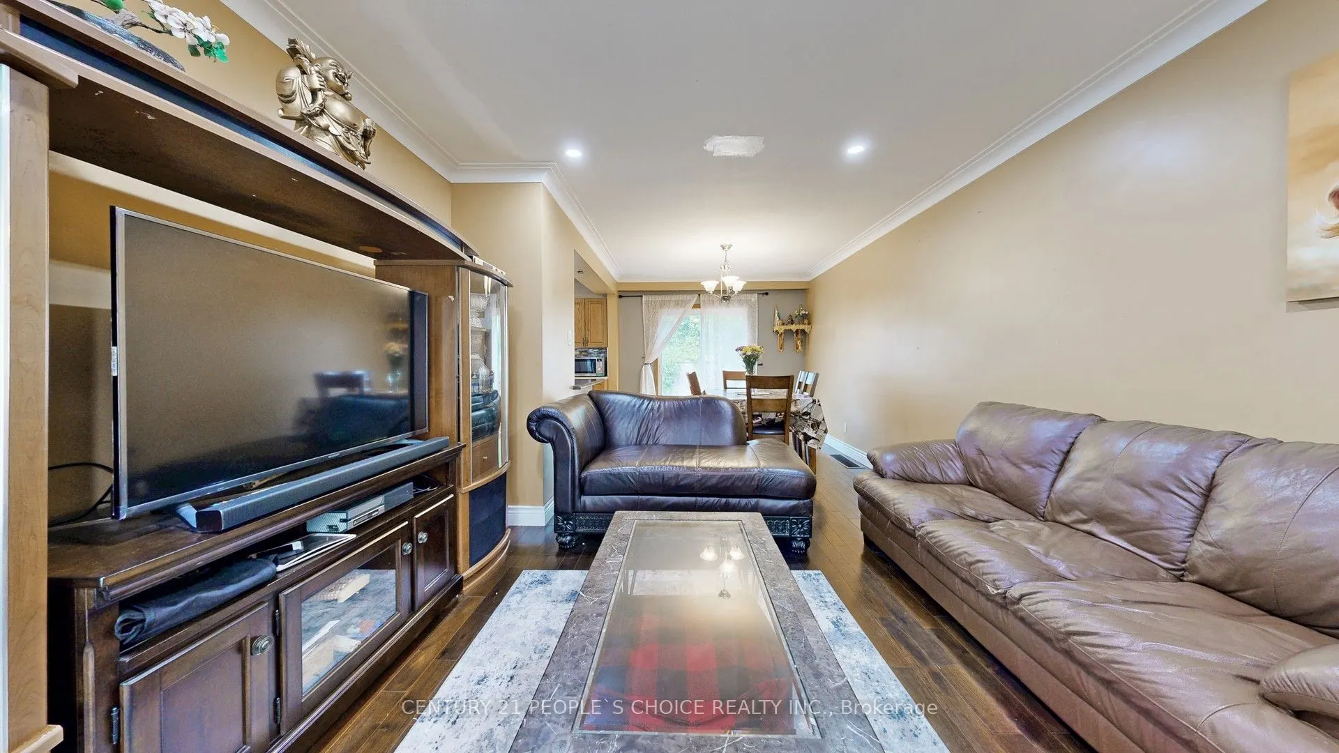 37 Foxrun Avenue