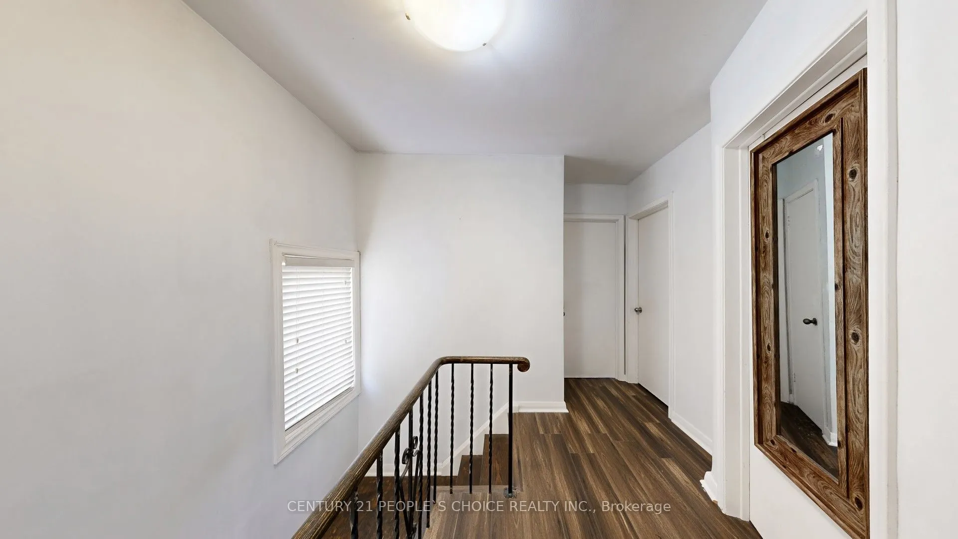 37 Foxrun Avenue