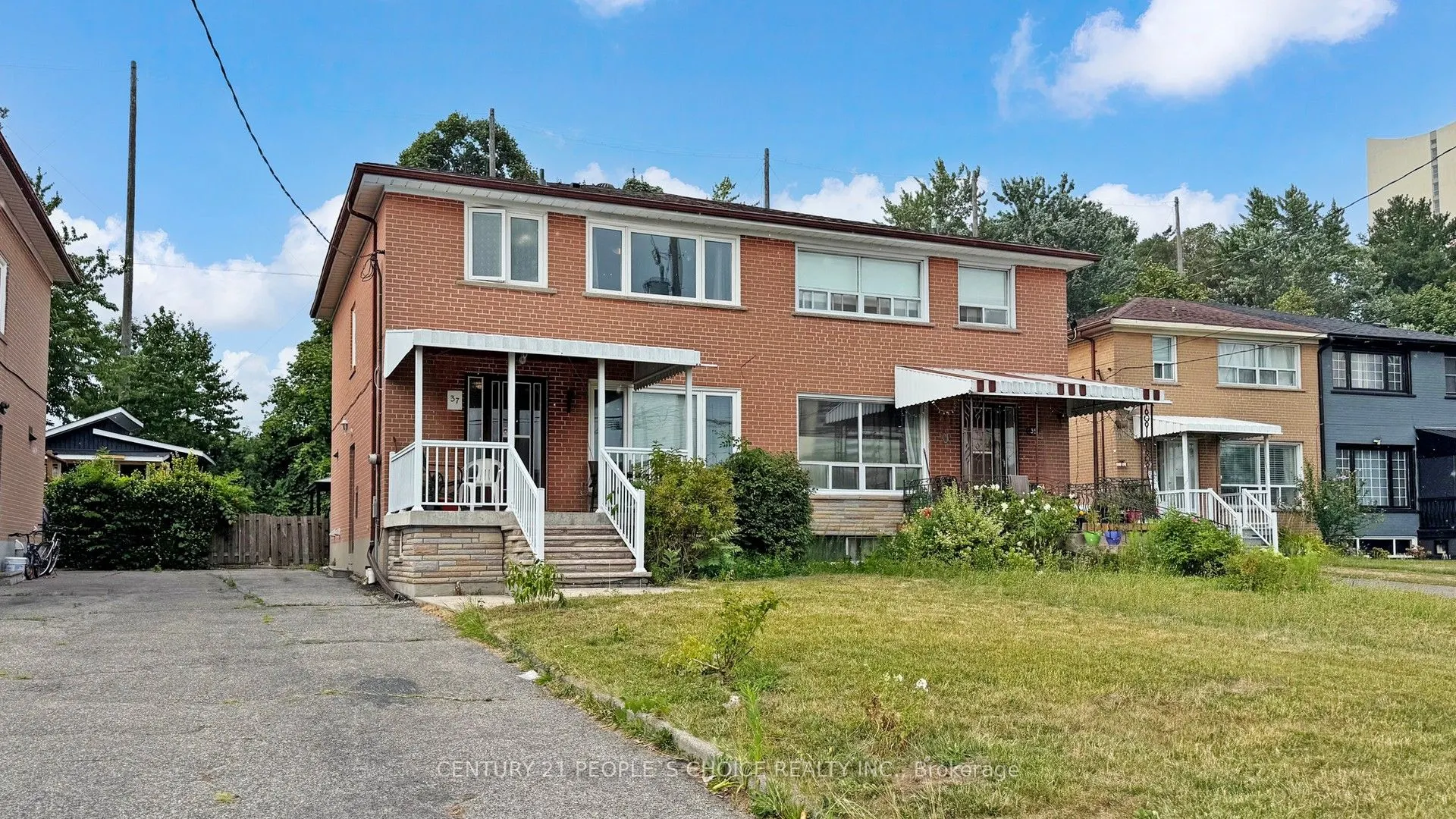 37 Foxrun Avenue